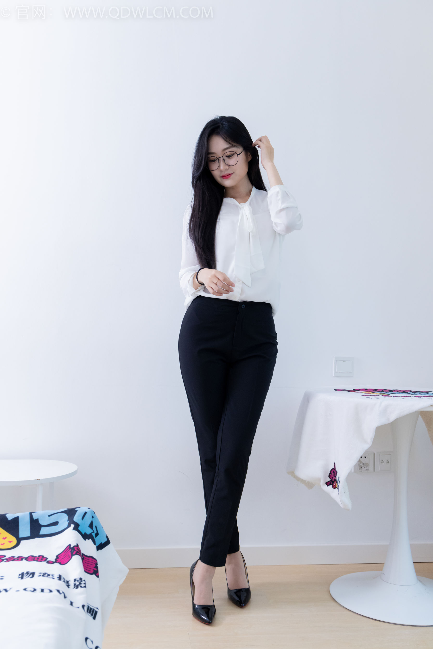 物恋传媒 No.2022 小敏 -心被雾深陷_第1张