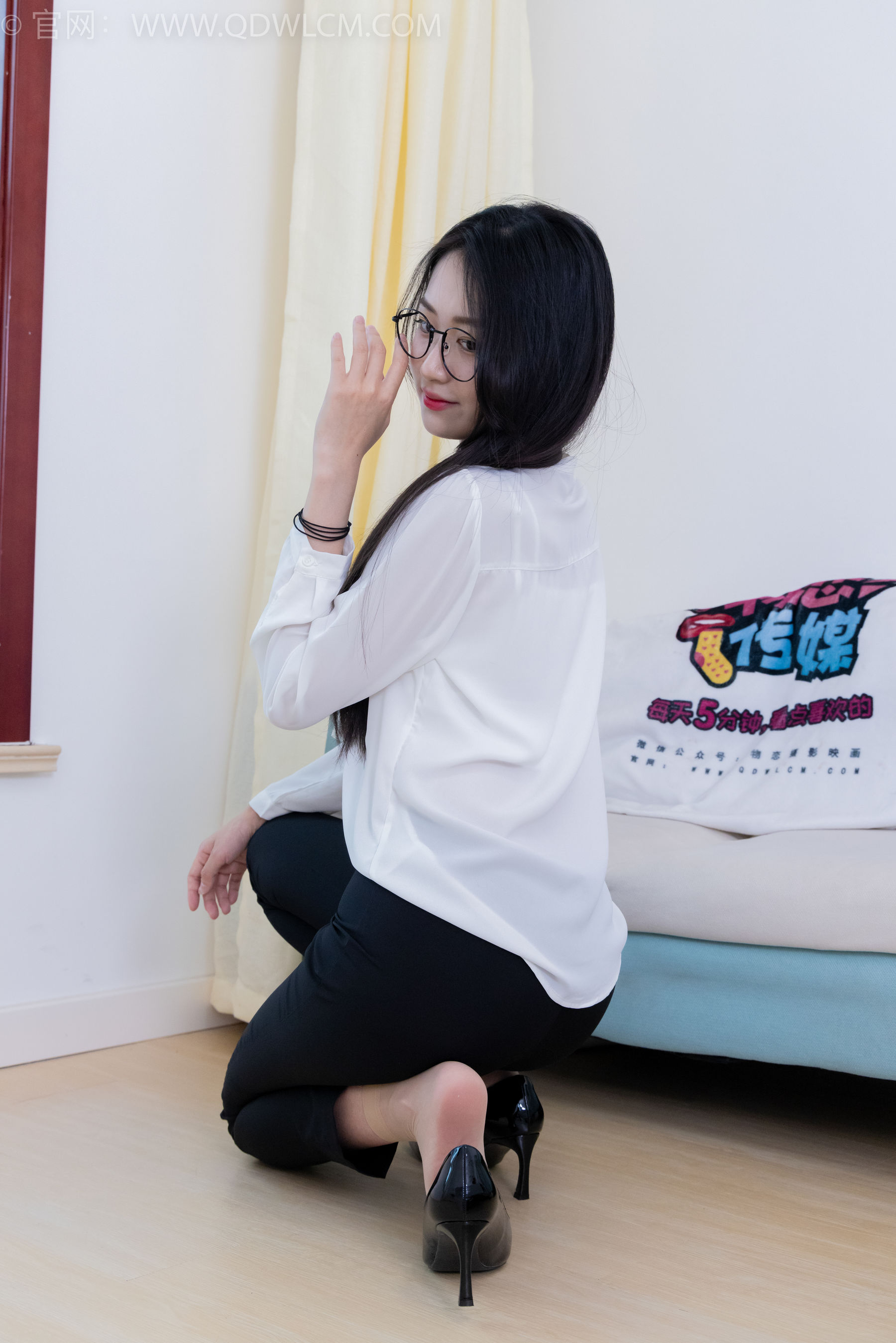 物恋传媒 No.2022 小敏 -心被雾深陷_第5张