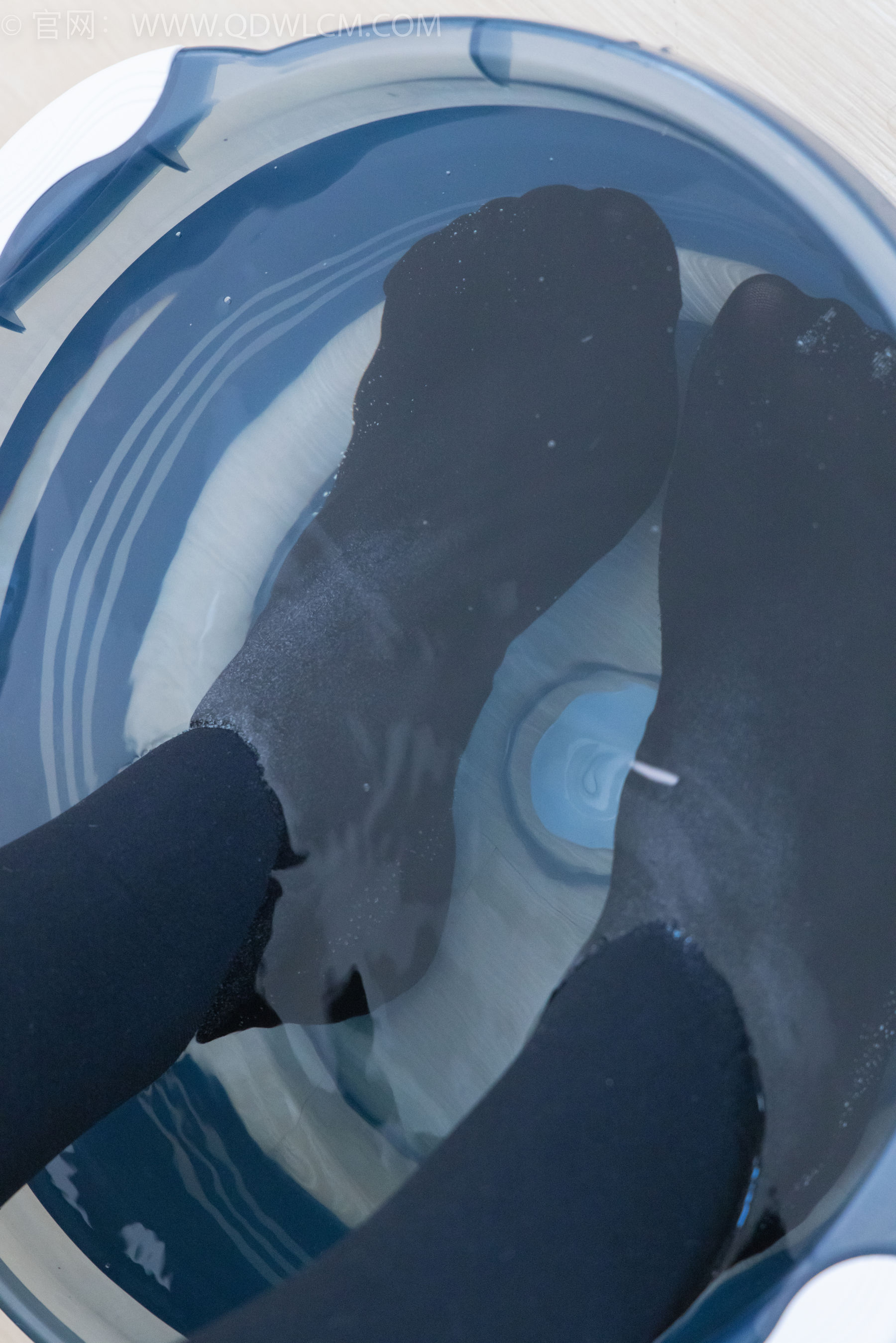 物恋传媒 No.2042 茯苓 -樱花覆盖地面_第3张