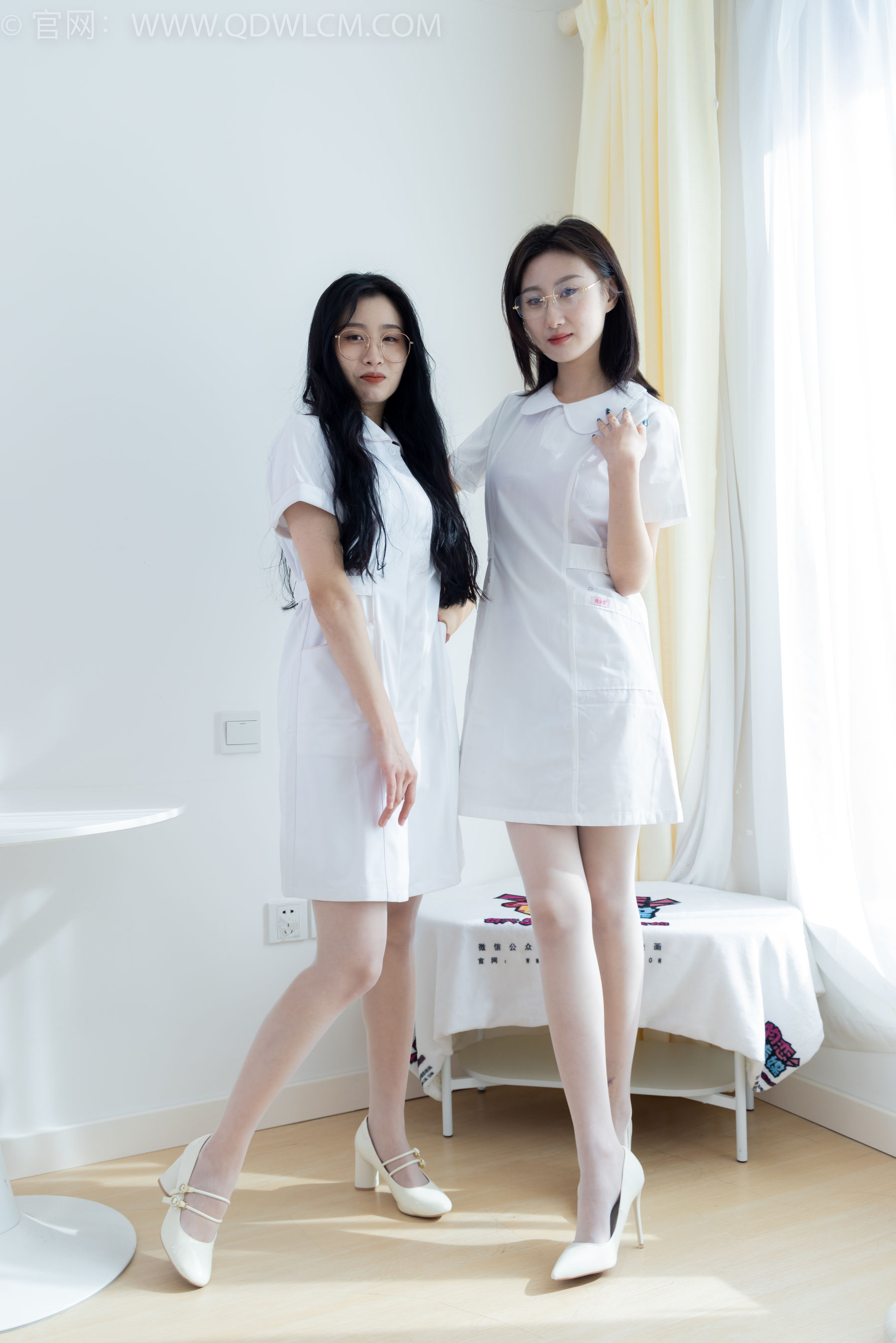 物恋传媒 No.2048 绒绒&雏菊 -纯白的梦_第1张