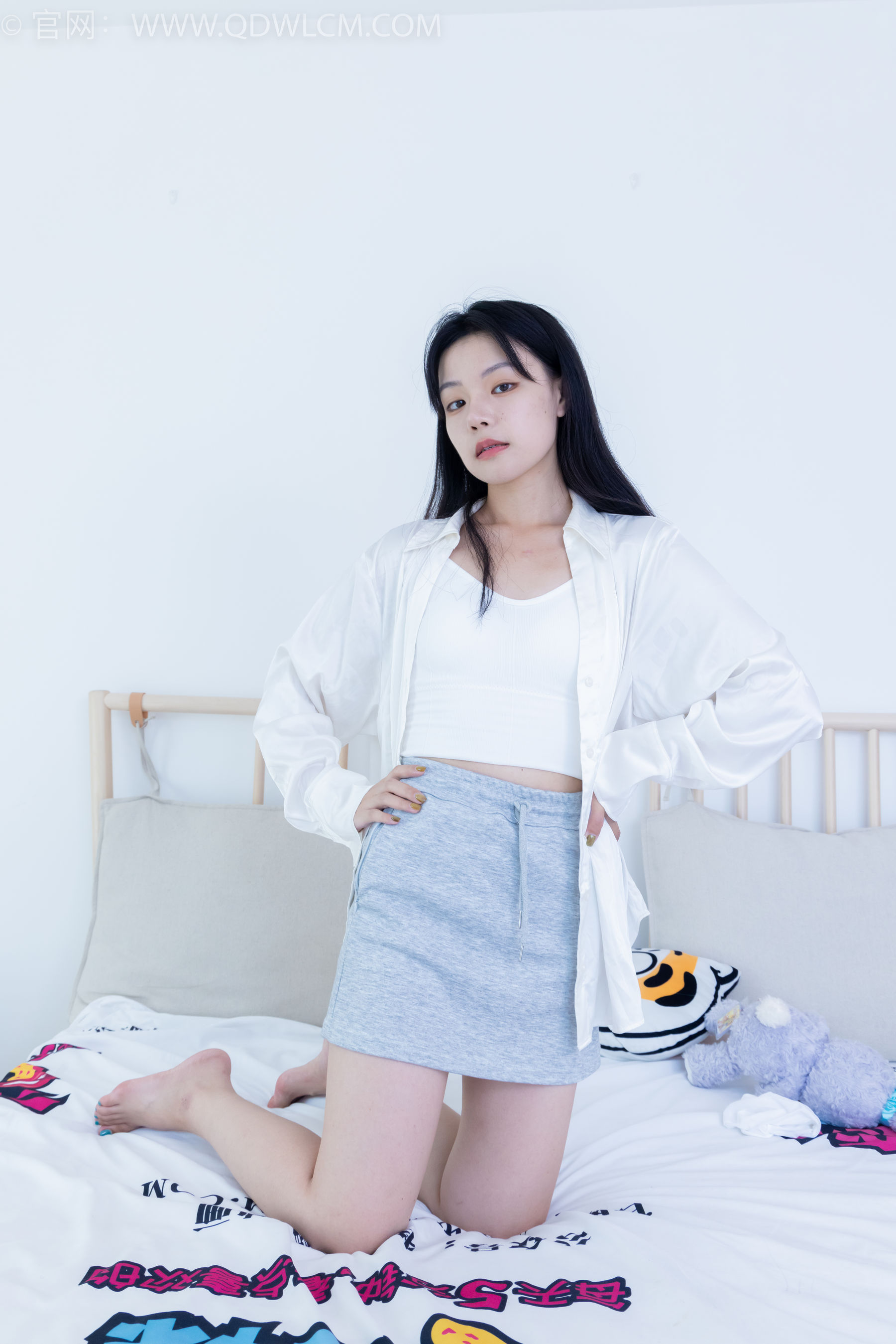 物恋传媒 No.2051 舒舒 -一地白雪_第5张