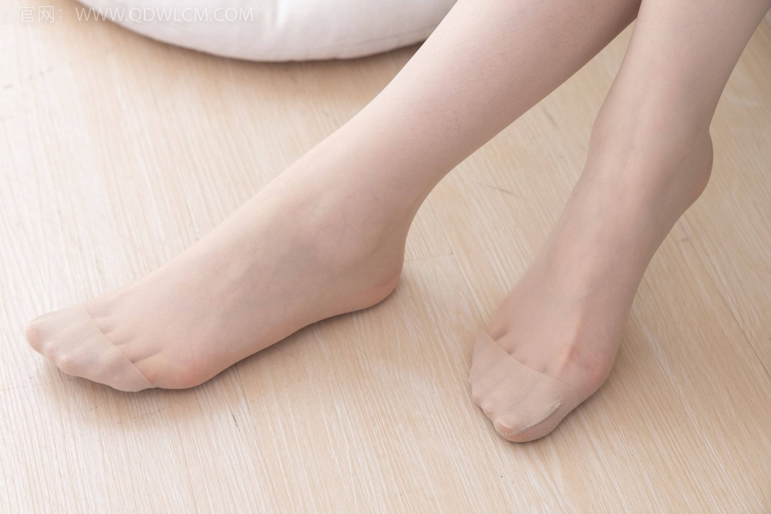 物恋传媒 No.2065 小酒 -岁末的秋天_第5张