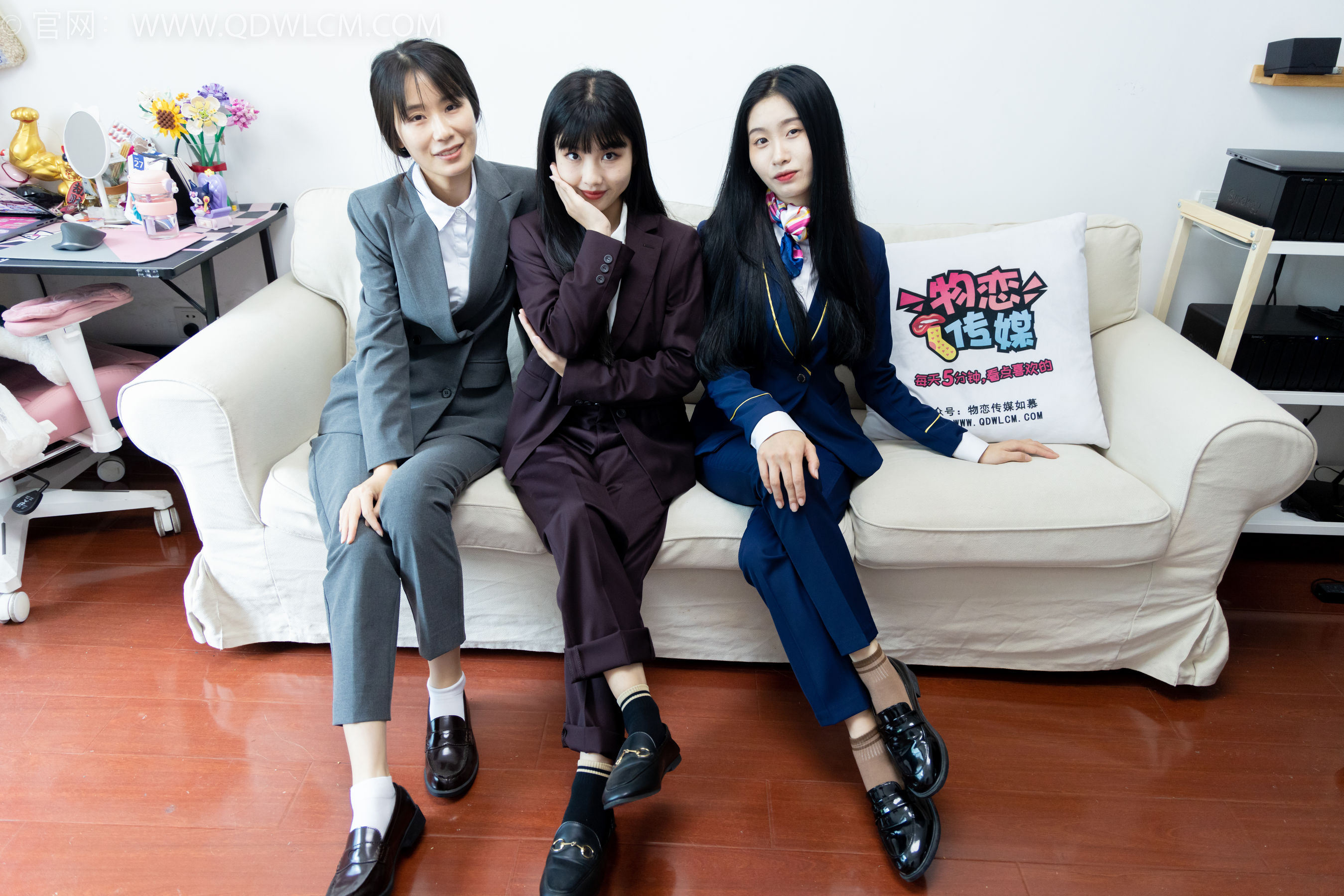 物恋传媒 No.2074 菜菜&米米&绒绒 -我们的秘密_第1张