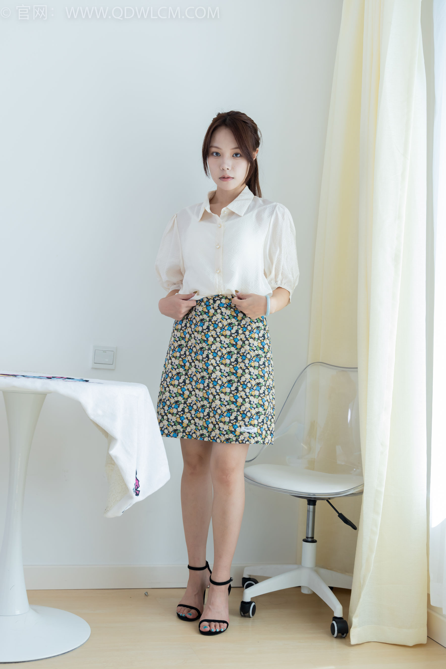 物恋传媒 No.2127 舒舒 - 心底的眷恋_第2张