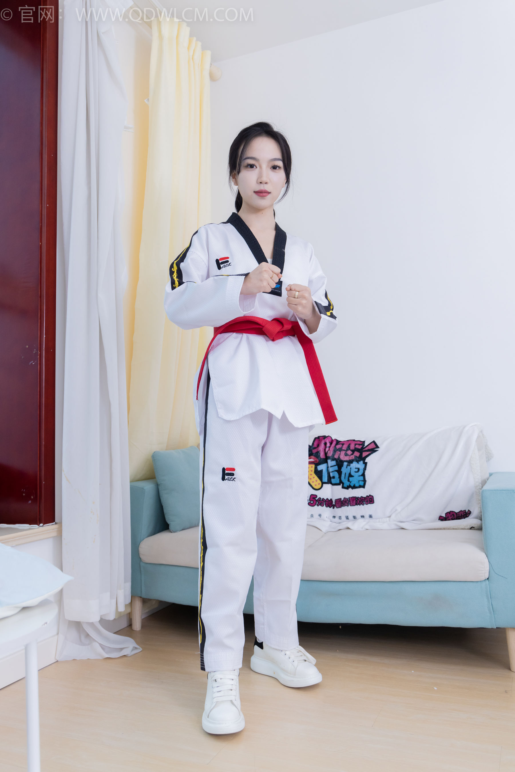 物恋传媒 No.2128 纱纱 - 暮色褪尽_第1张