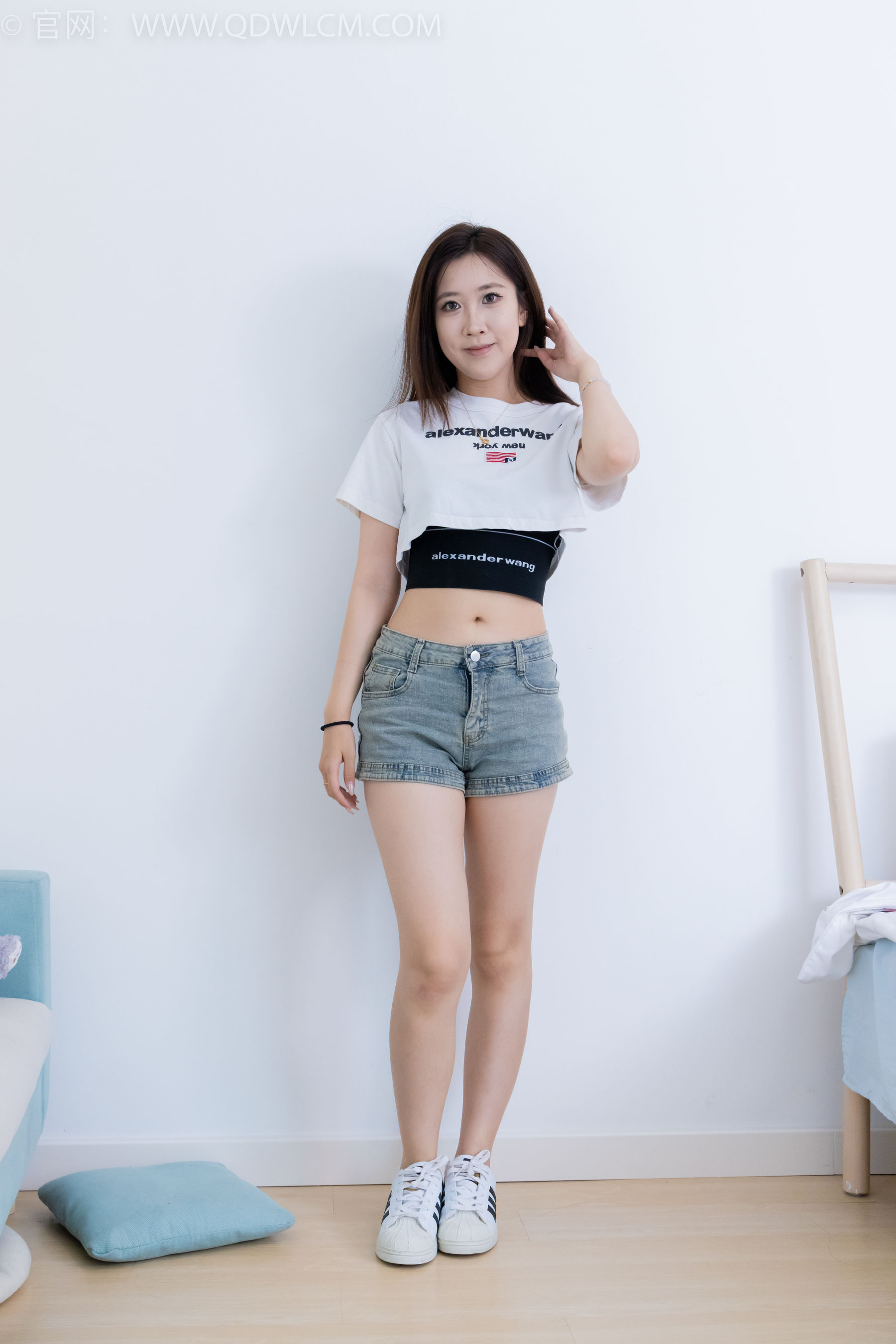 物恋传媒 No.2131 露露 -晨曦露水_第1张