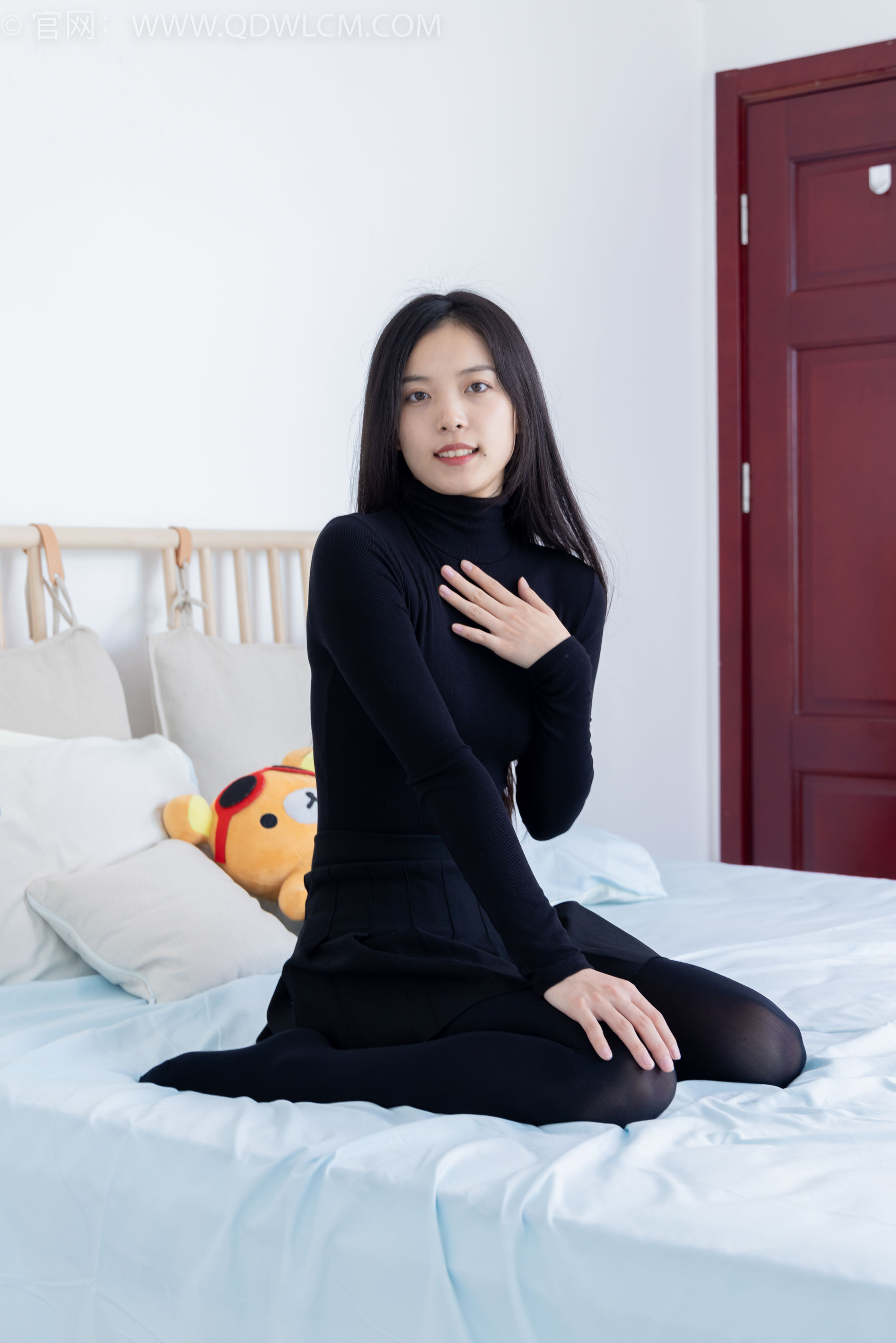 物恋传媒 No.2137 茯苓 -一起出逃_第4张