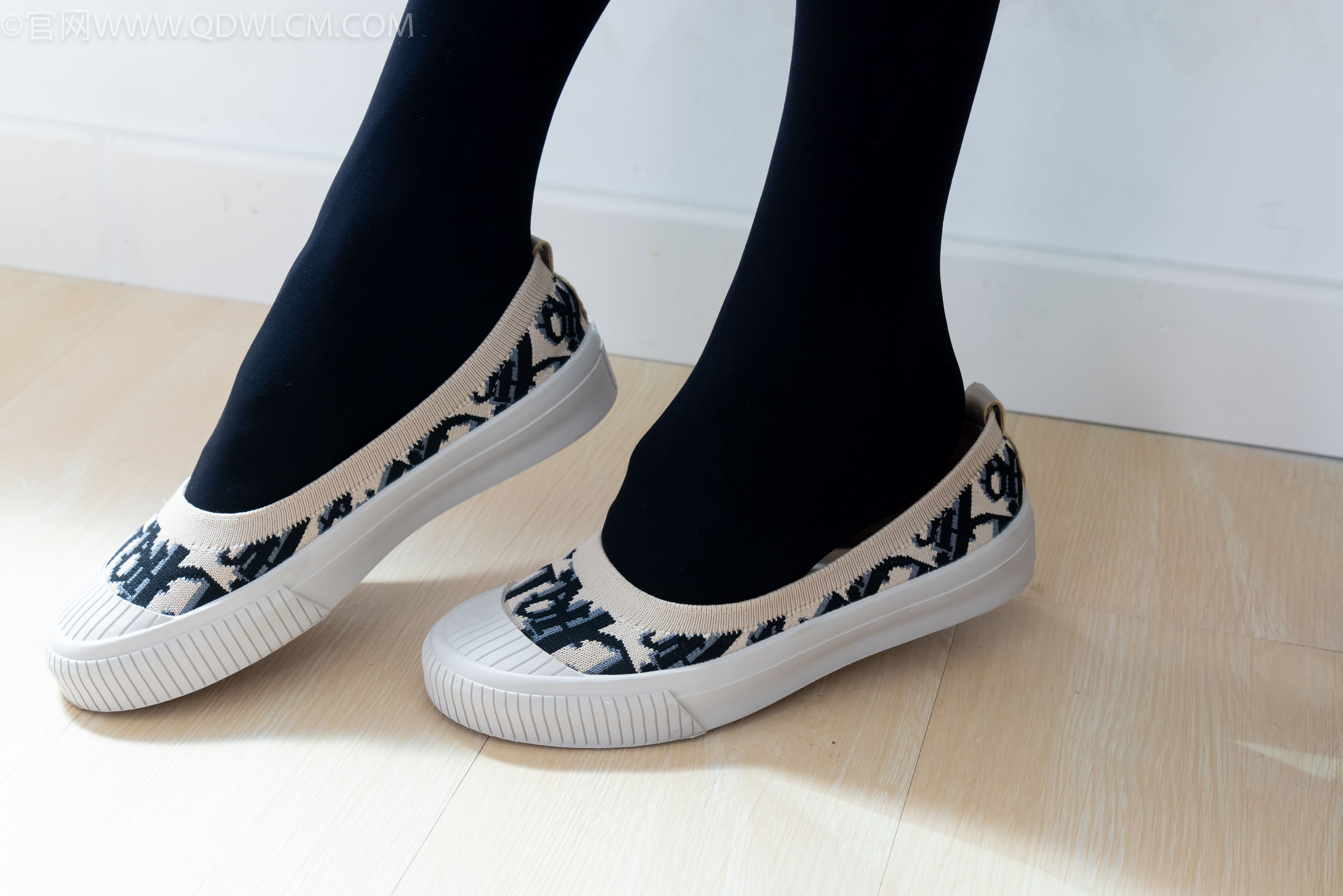 物恋传媒 No.2139 茯苓 -夜月_第3张