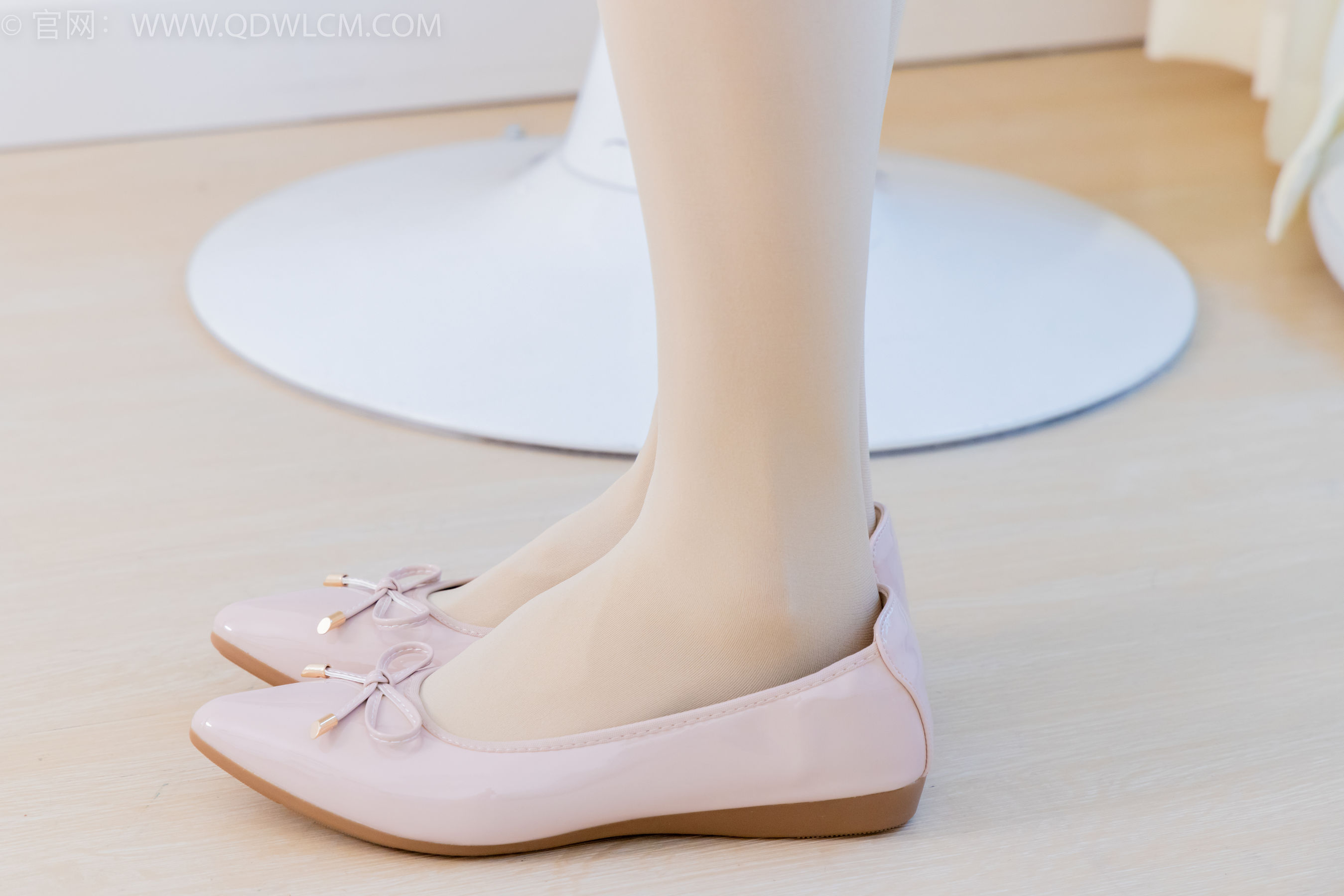 物恋传媒 No.2157 茯苓 -明亮而不刺眼_第2张