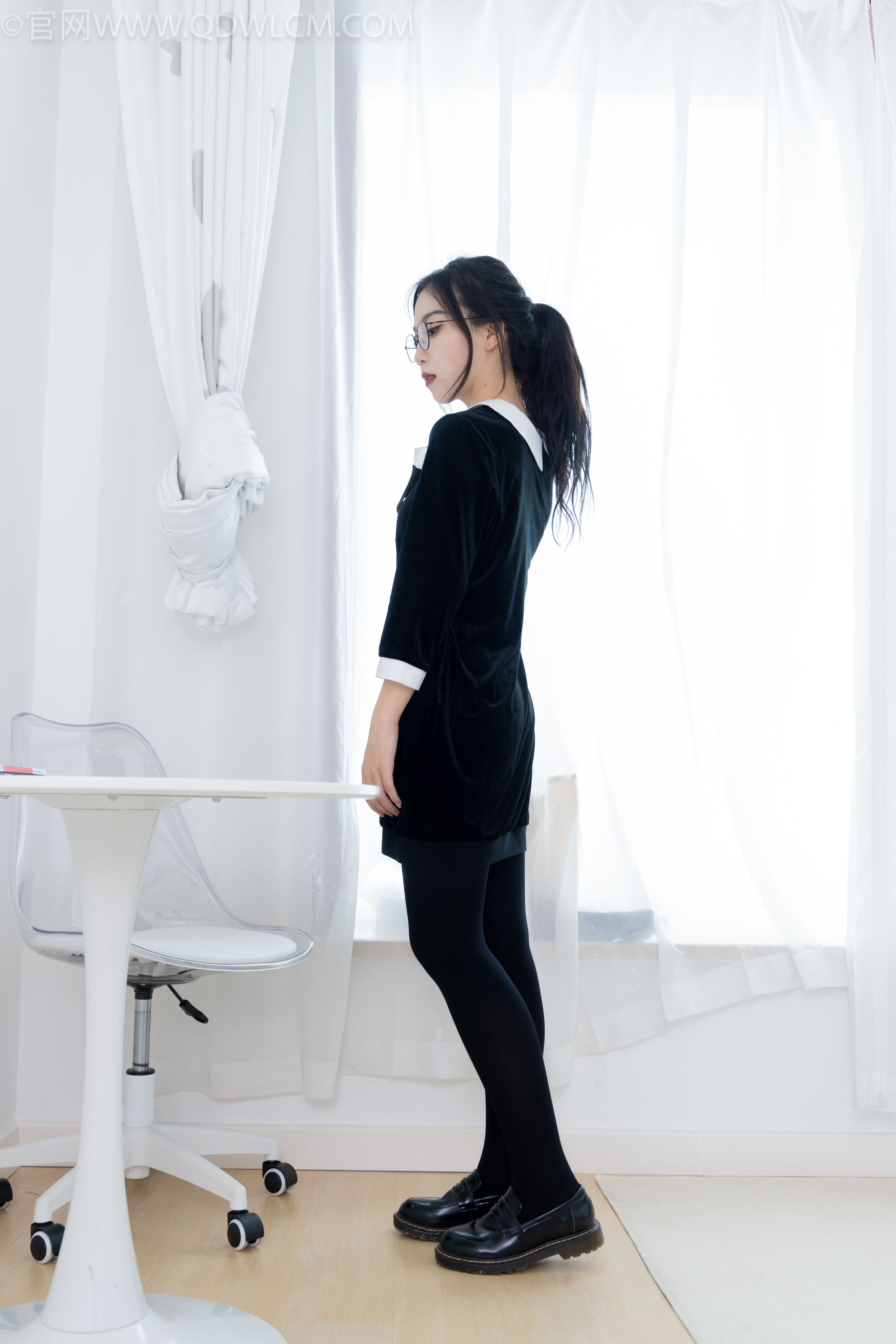 物恋传媒 No.2162 纱纱 -黑色记忆_第2张