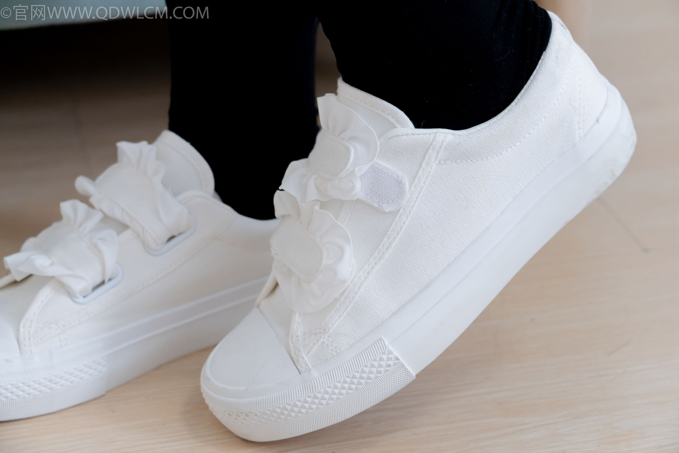 物恋传媒 No.2185 泡泡 - 朝暮与春秋_第2张