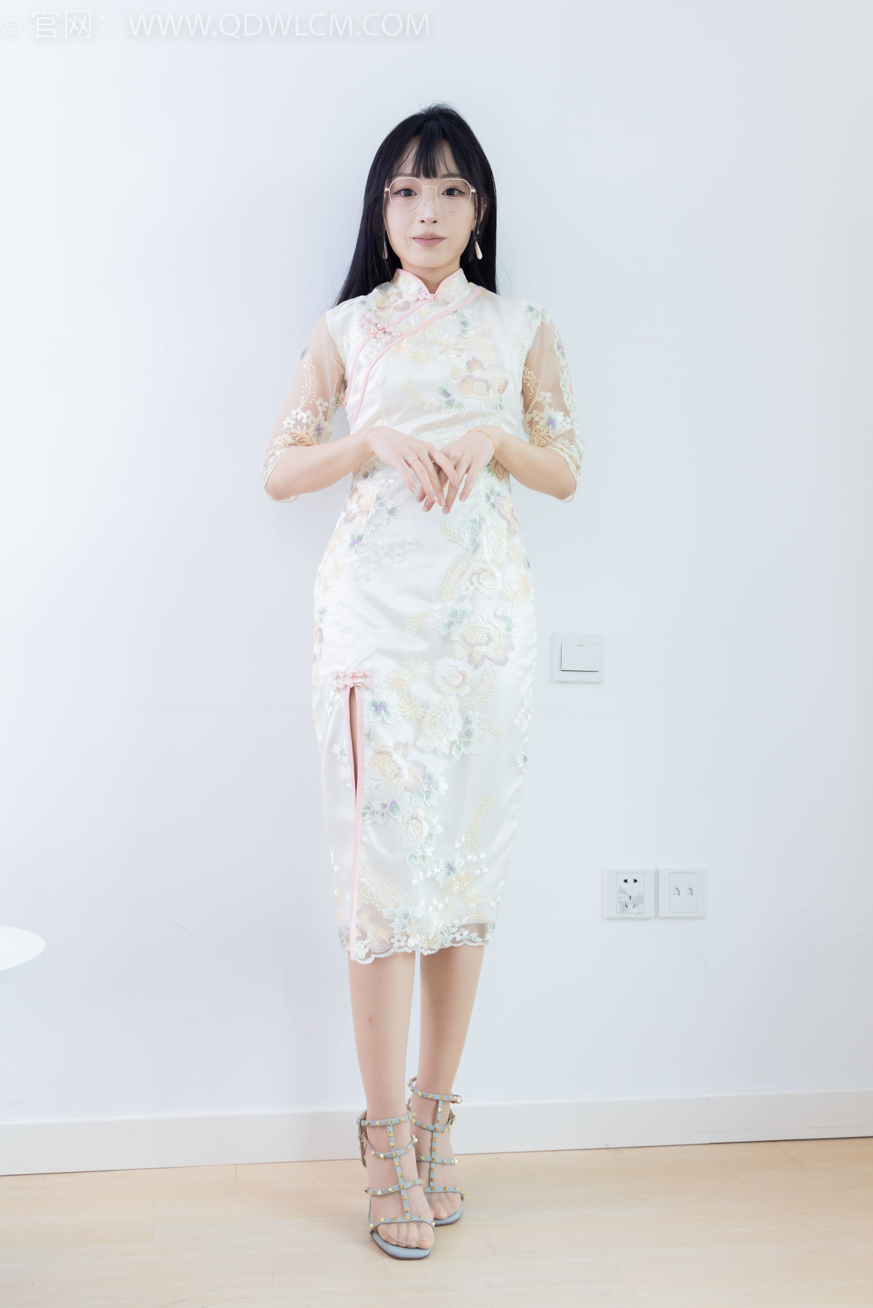 物恋传媒 No.2201 嘟嘟 - 风浪平息_第1张