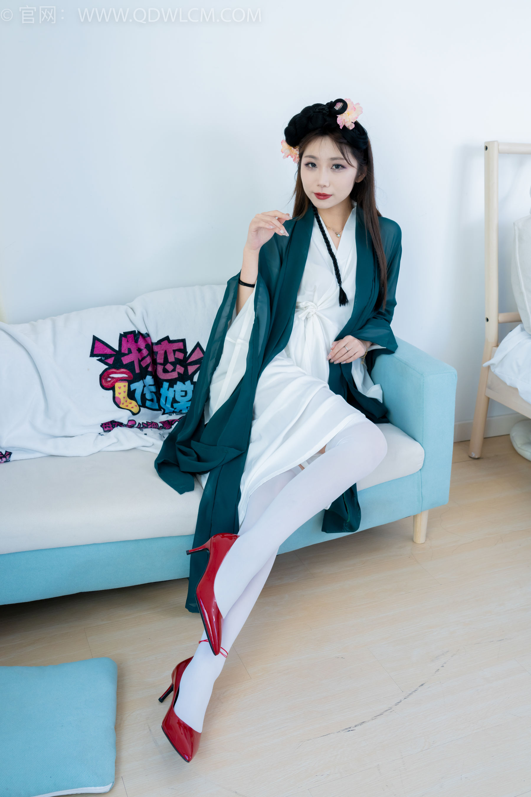 物恋传媒 No.2212 泡泡 - 一滴泪_第2张