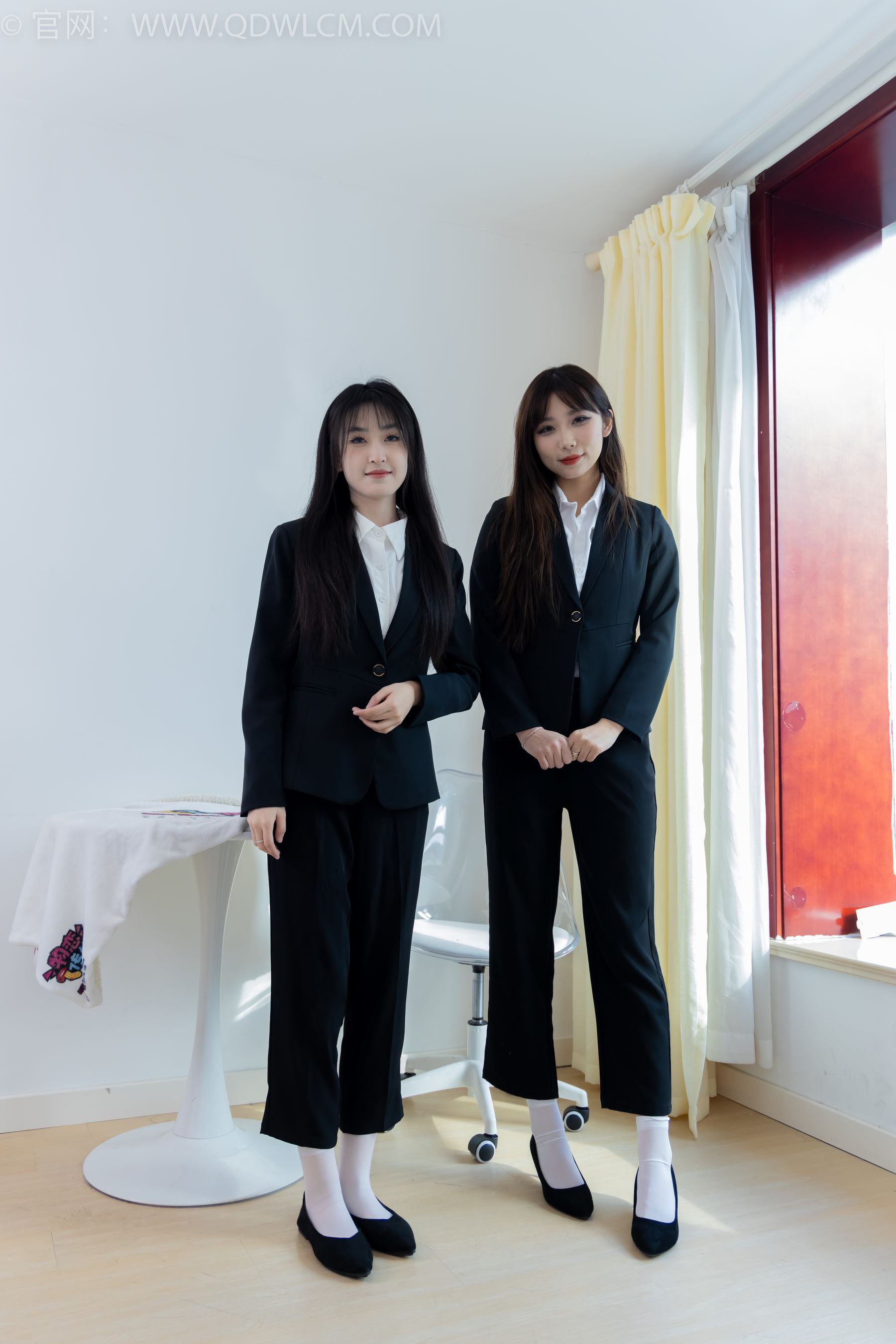 物恋传媒 No.2216 泡泡&嘉木 - 手心的蔷薇_第1张