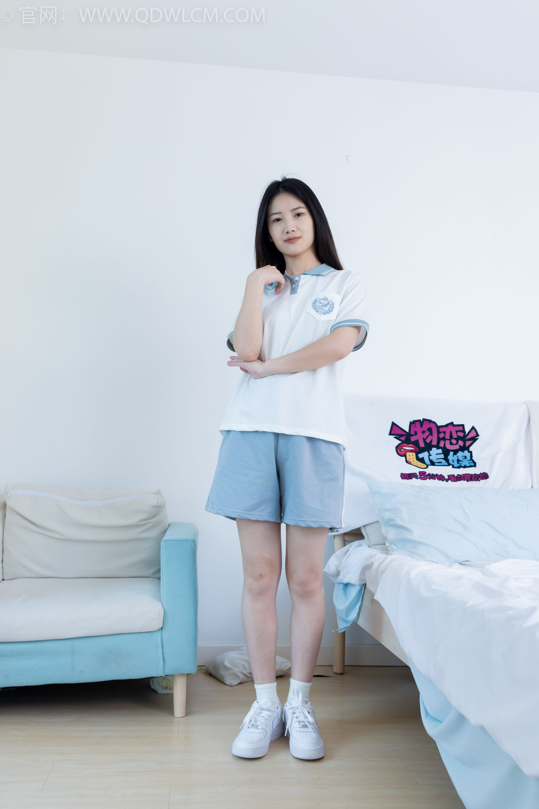 物恋传媒 No.2227 铃铛 -镜花水月_第1张