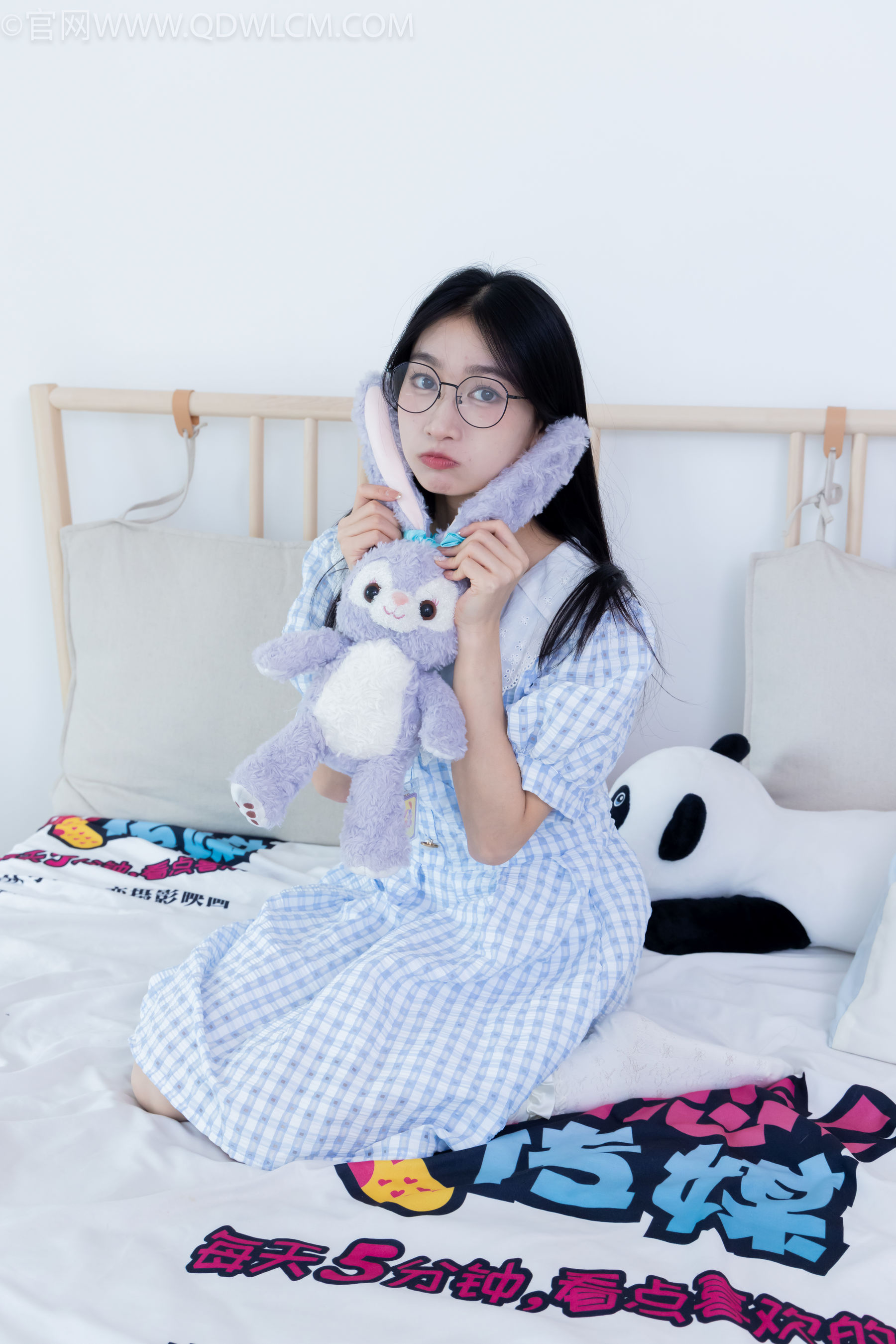 物恋传媒 No.2261 小影 -高跟鞋、白棉袜、薄肉丝_第3张