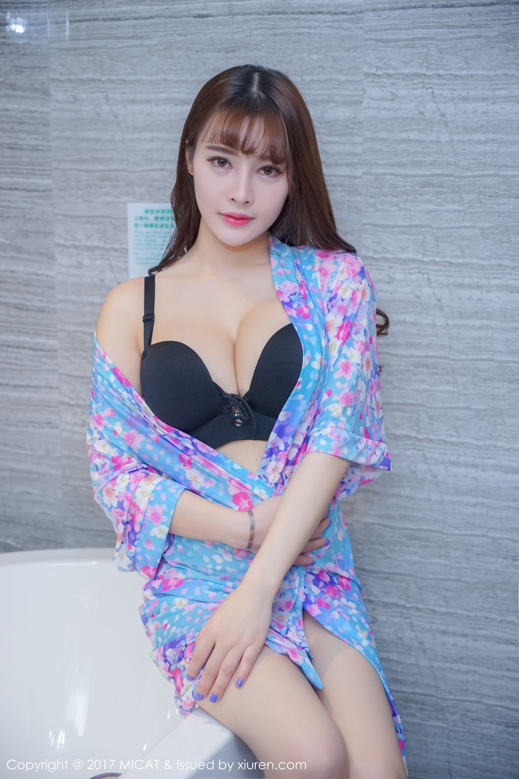 雪瑞Lisa《诱人身材与丝袜诱惑》 [猫萌榜MICAT] VOL.019_第5张