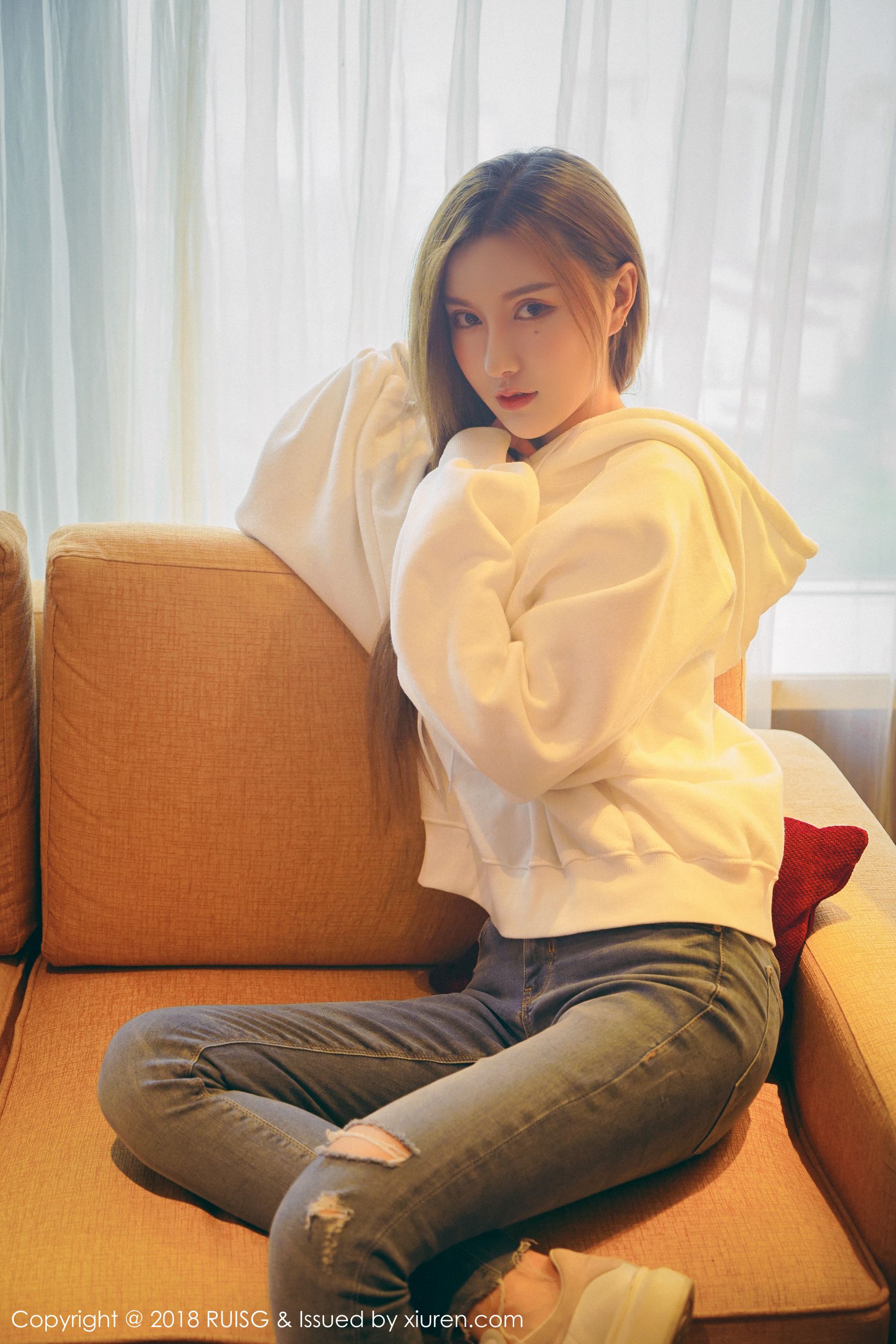 模特M梦baby《柔情私房》 [瑞丝馆RUISG] Vol.045_第4张