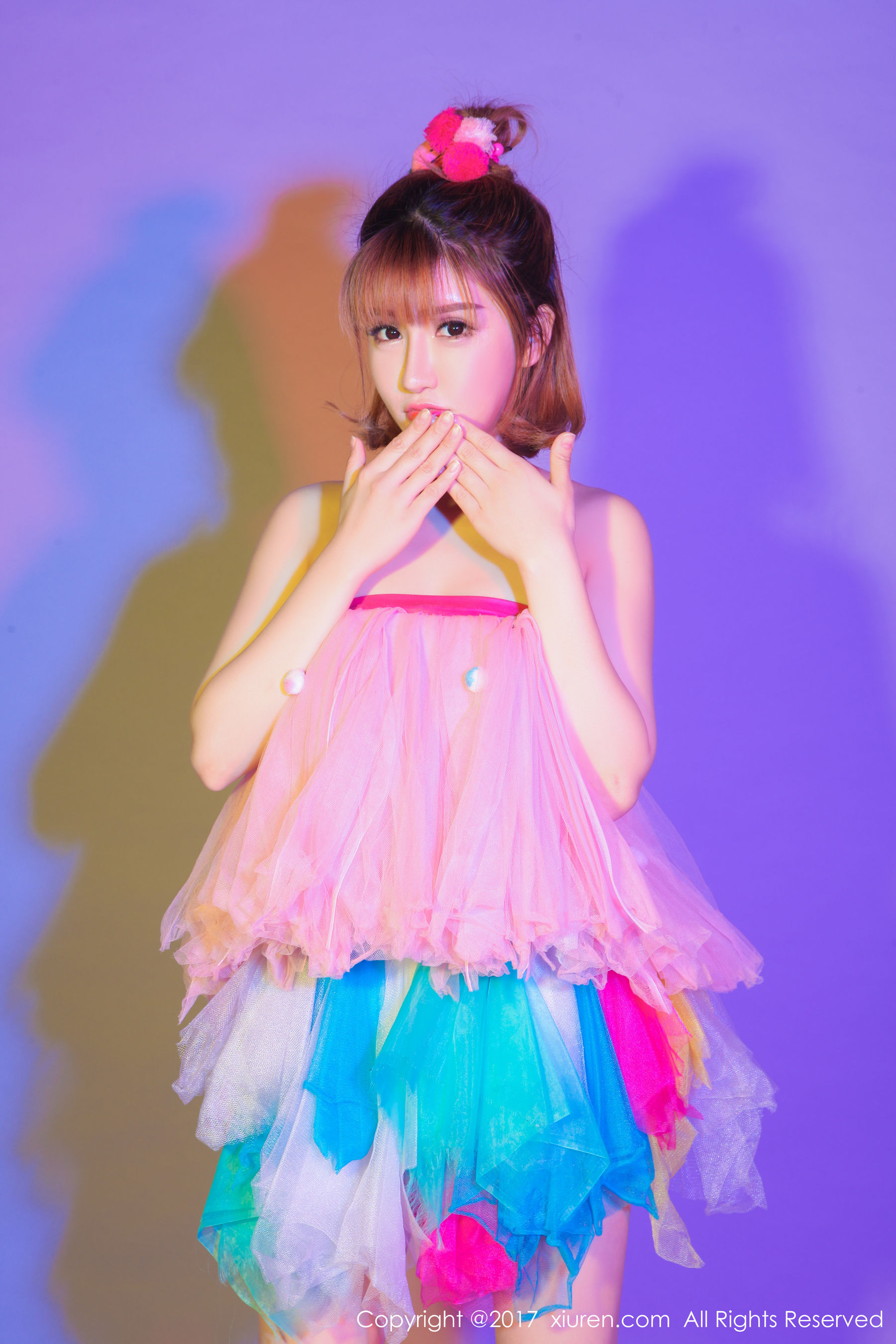 K8傲娇萌萌Vivian《COS超级索尼子+梦幻七彩裙子》 [秀人网XIUREN] No.722_第3张