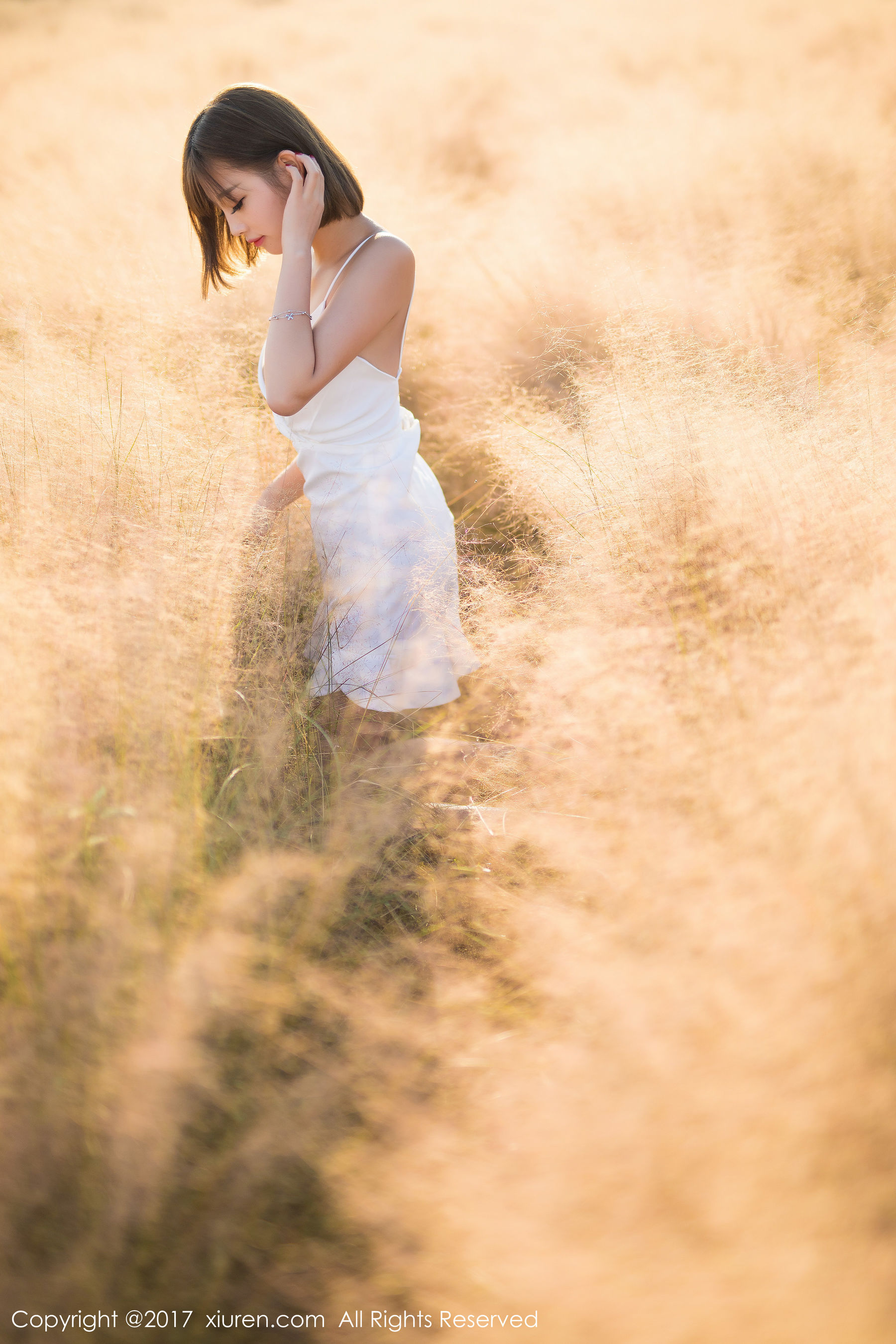 甜美女神@杨晨晨sugar《性感室外写真》 [秀人XiuRen] NO.847_第2张