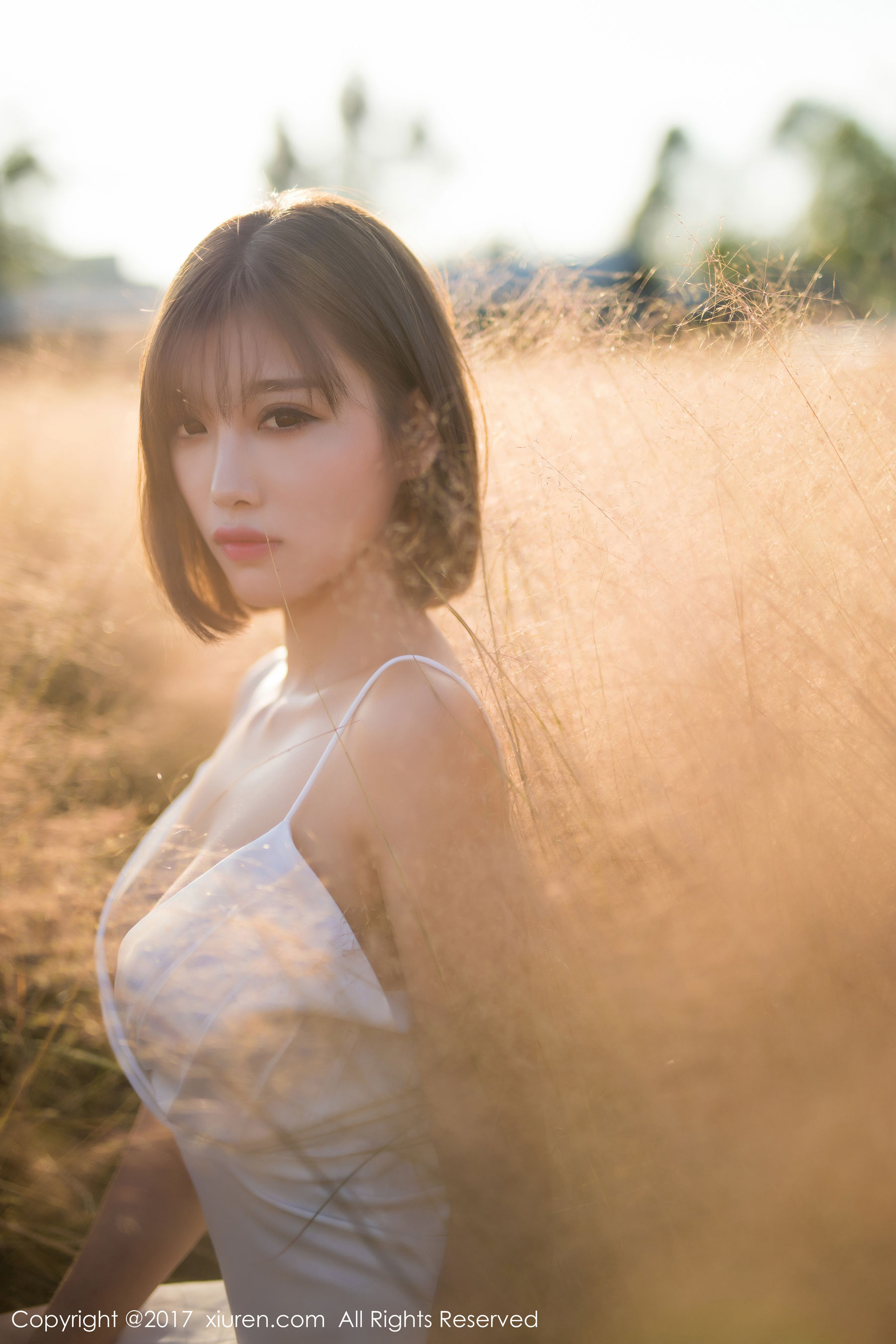 甜美女神@杨晨晨sugar《性感室外写真》 [秀人XiuRen] NO.847_第4张