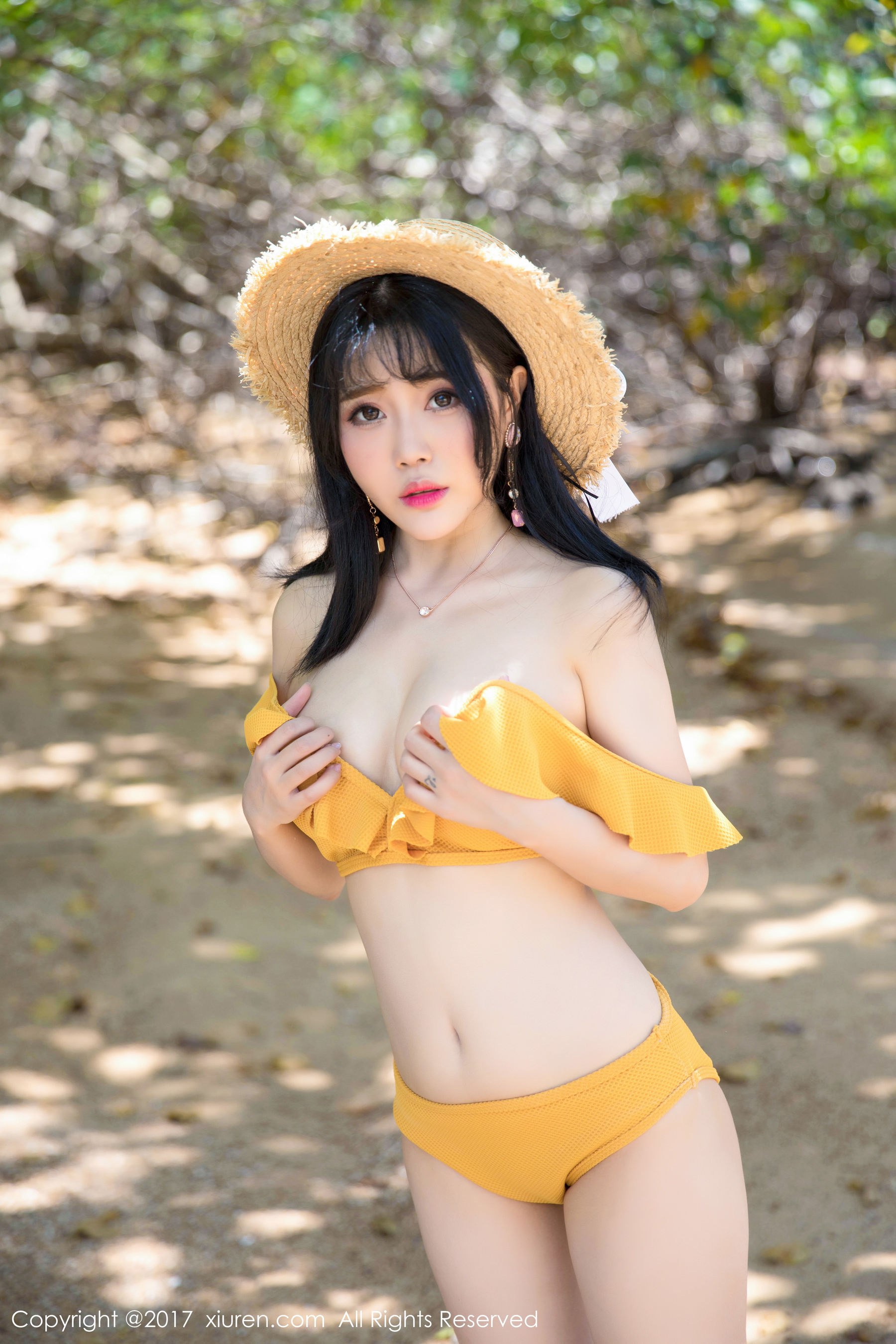 兜豆靓Youlina《田园风仙子》 [秀人XiuRen] NO.855_第1张