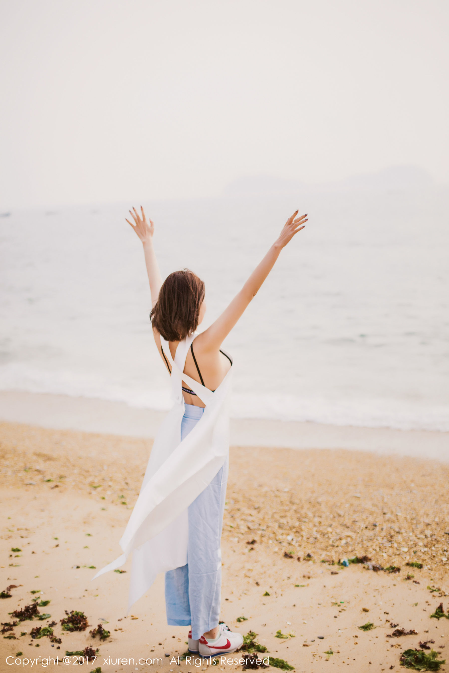 廿十(凯竹)《海边唯美风+性感室内》 [秀人XiuRen] NO.879_第5张