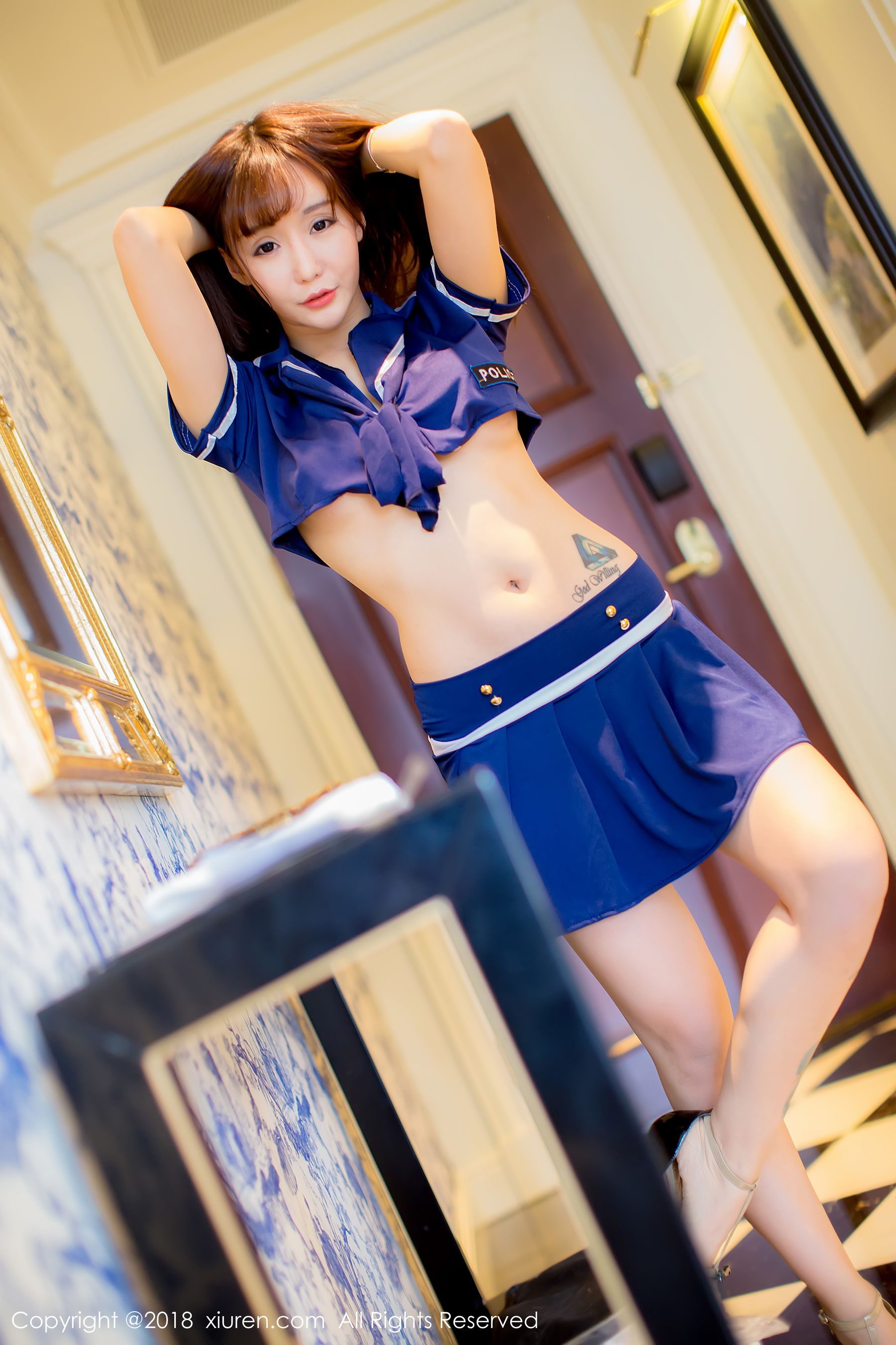 顾灿《蓝色制服》 [秀人XIUREN] No.1005_第5张