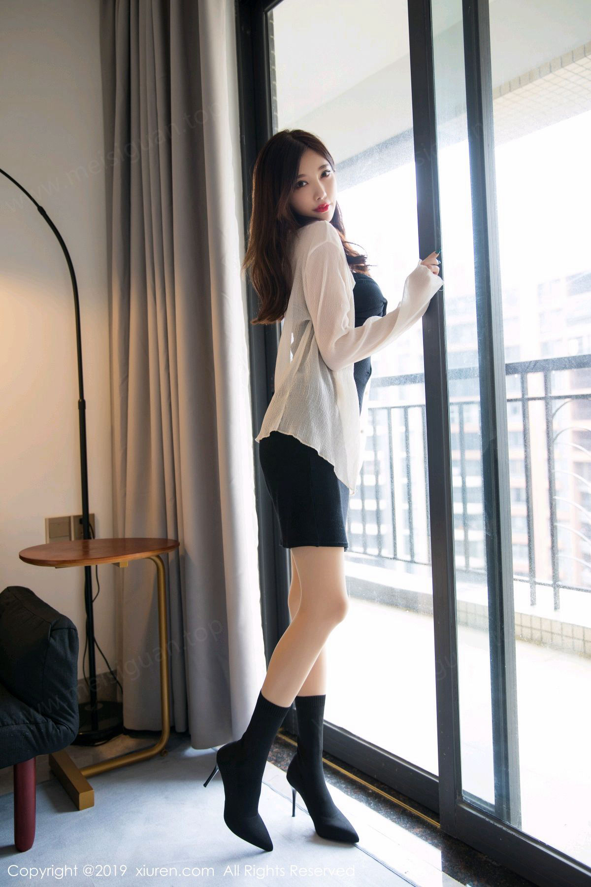 [秀人XIUREN] No.1397 杨晨晨sugar_第5张