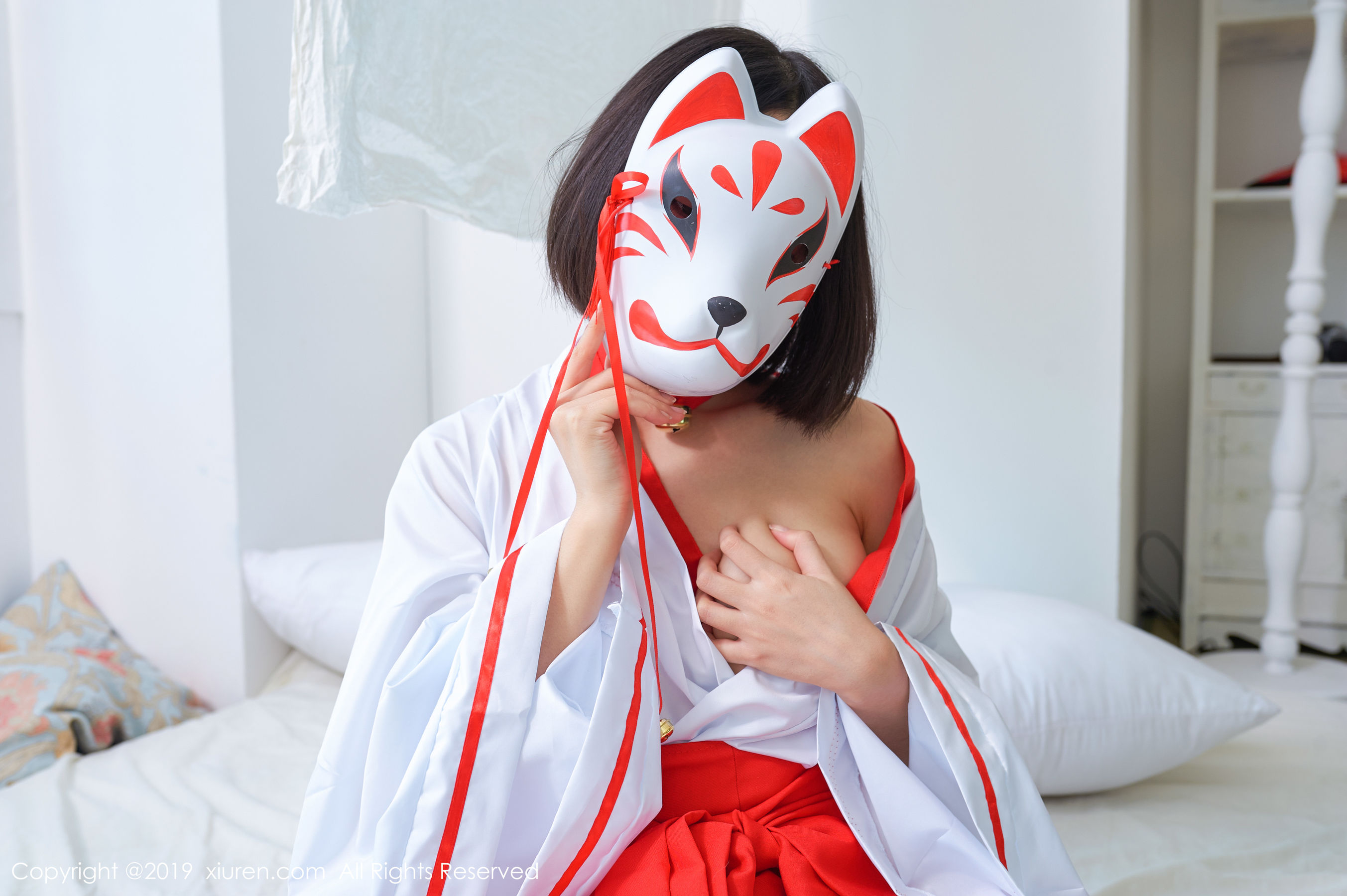 [秀人XIUREN] No.1702 模特_卿卿_第5张