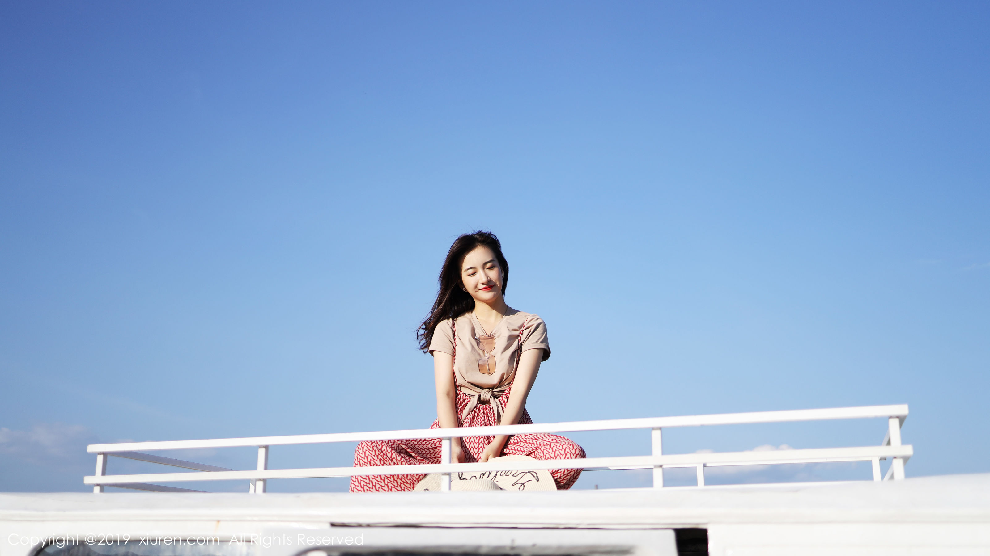 [秀人XIUREN] No.1718 艺儿拿铁_第3张