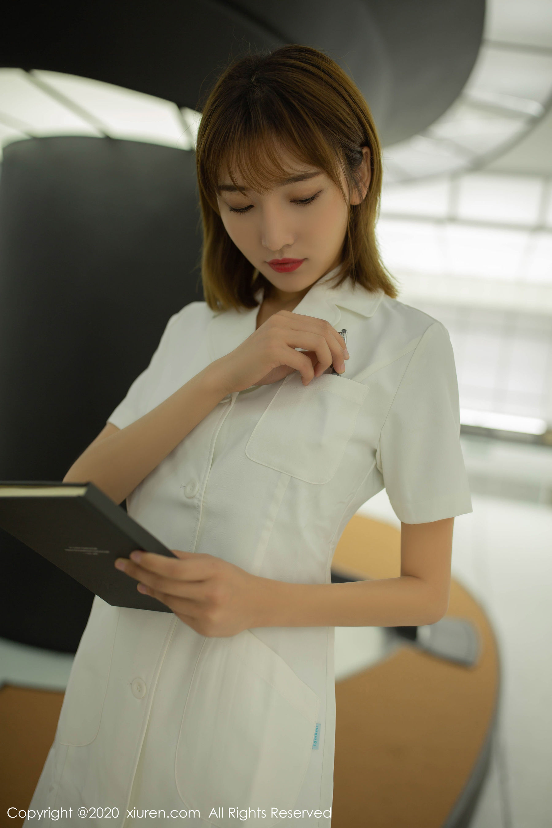 [秀人XIUREN] No.1931 陆萱萱_第1张