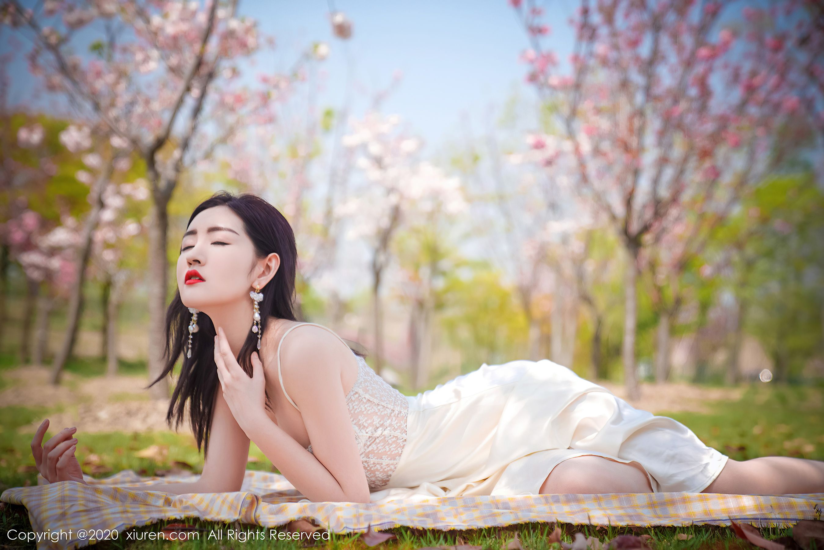 [秀人XIUREN] No.2297 沈梦瑶_第1张