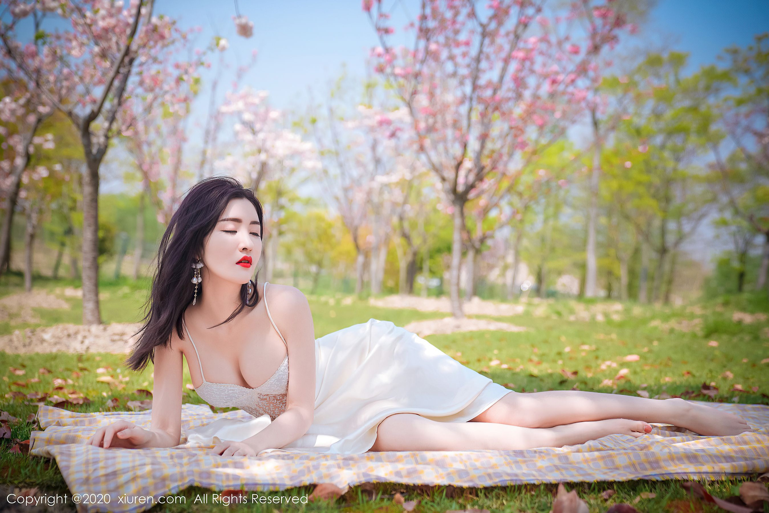 [秀人XIUREN] No.2297 沈梦瑶_第4张