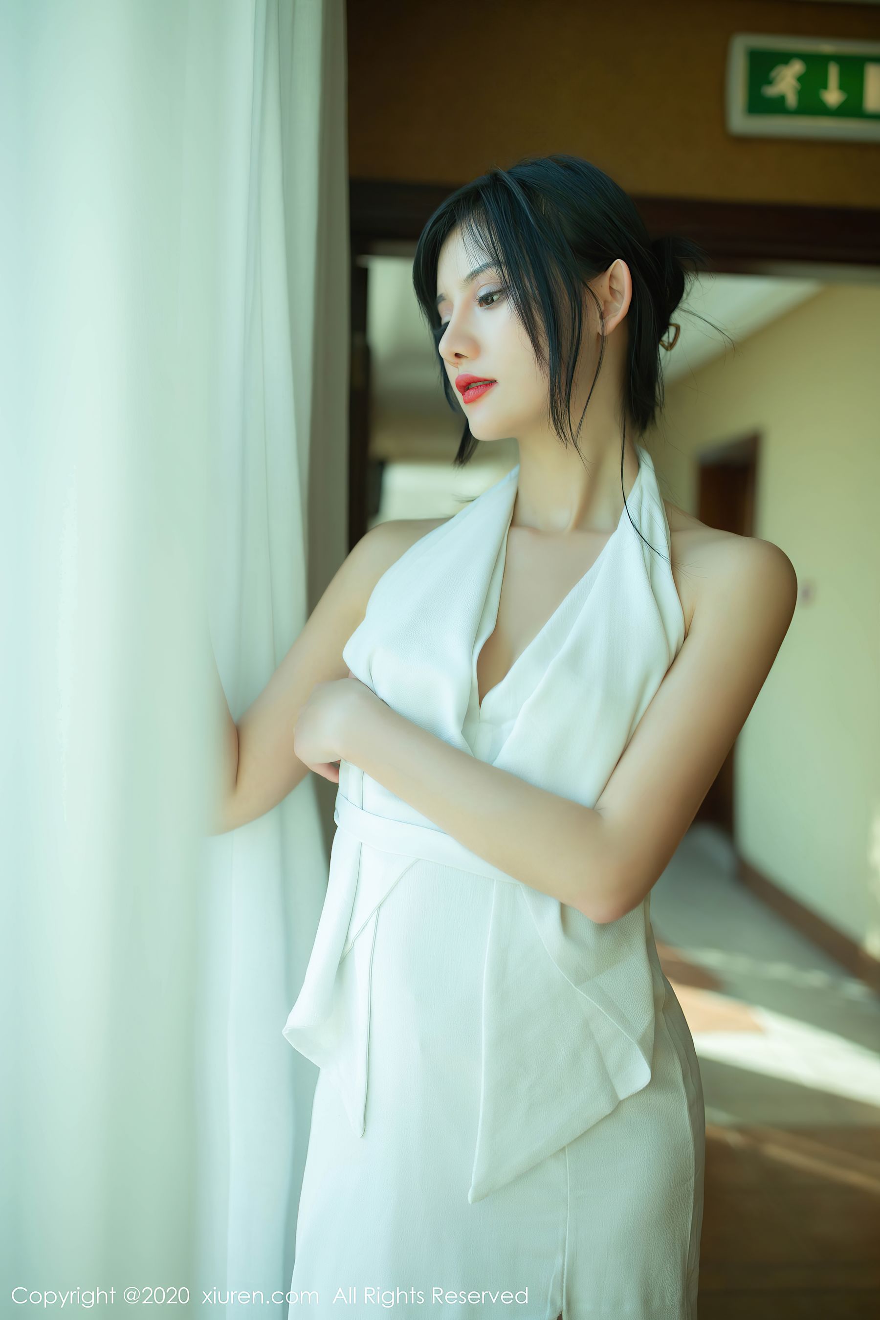 [秀人XIUREN] No.2389 就是阿朱啊_第1张