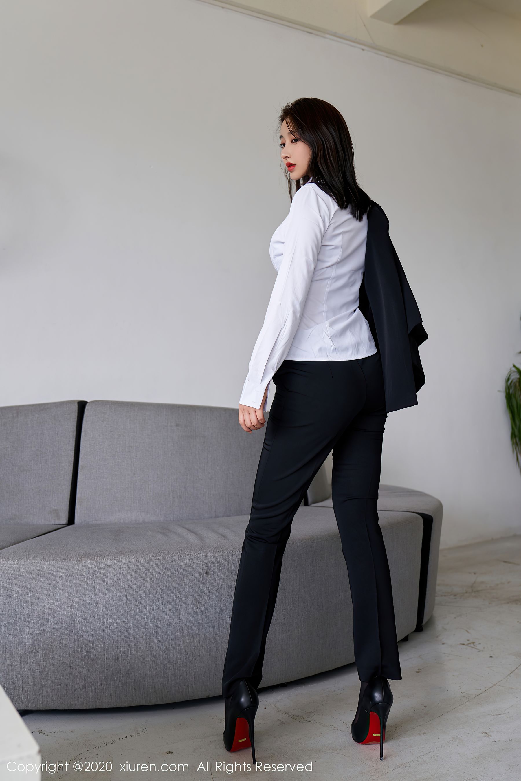 [秀人XIUREN] No.2392 林子欣Freya_第4张