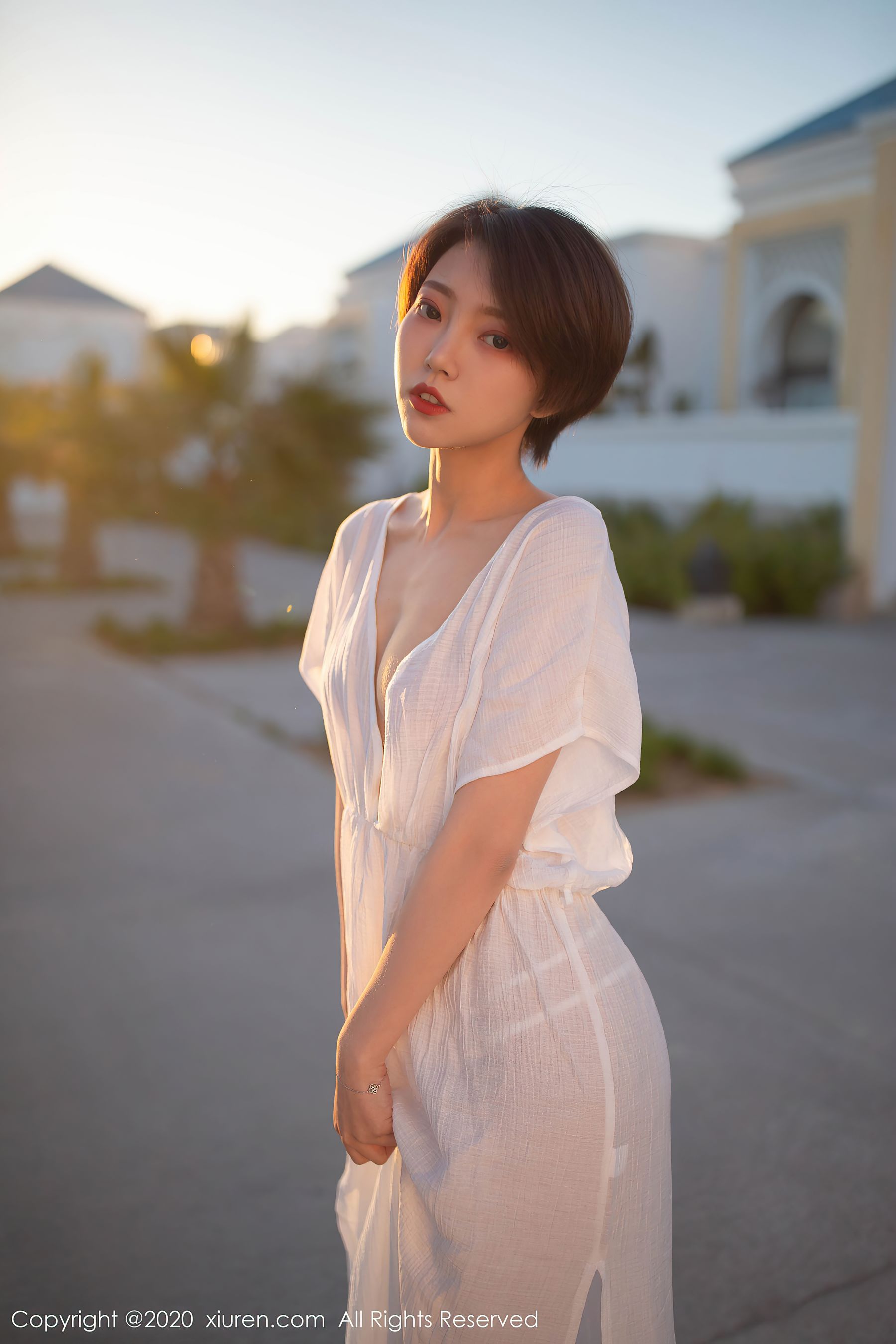 [秀人XiuRen] No.2405 冯木木LRIS_第4张