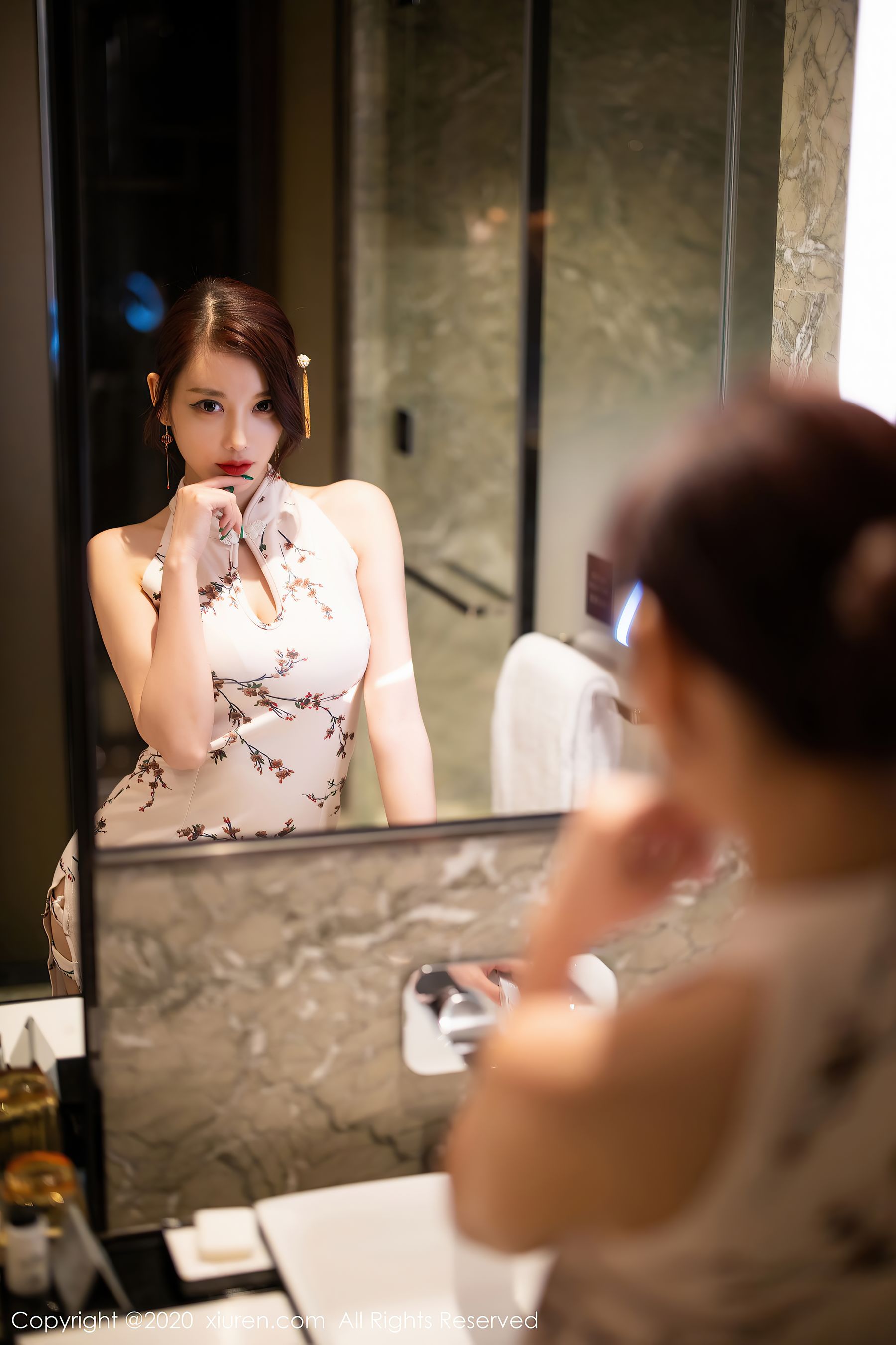 [秀人XiuRen] No.2487 杨晨晨sugar_第2张