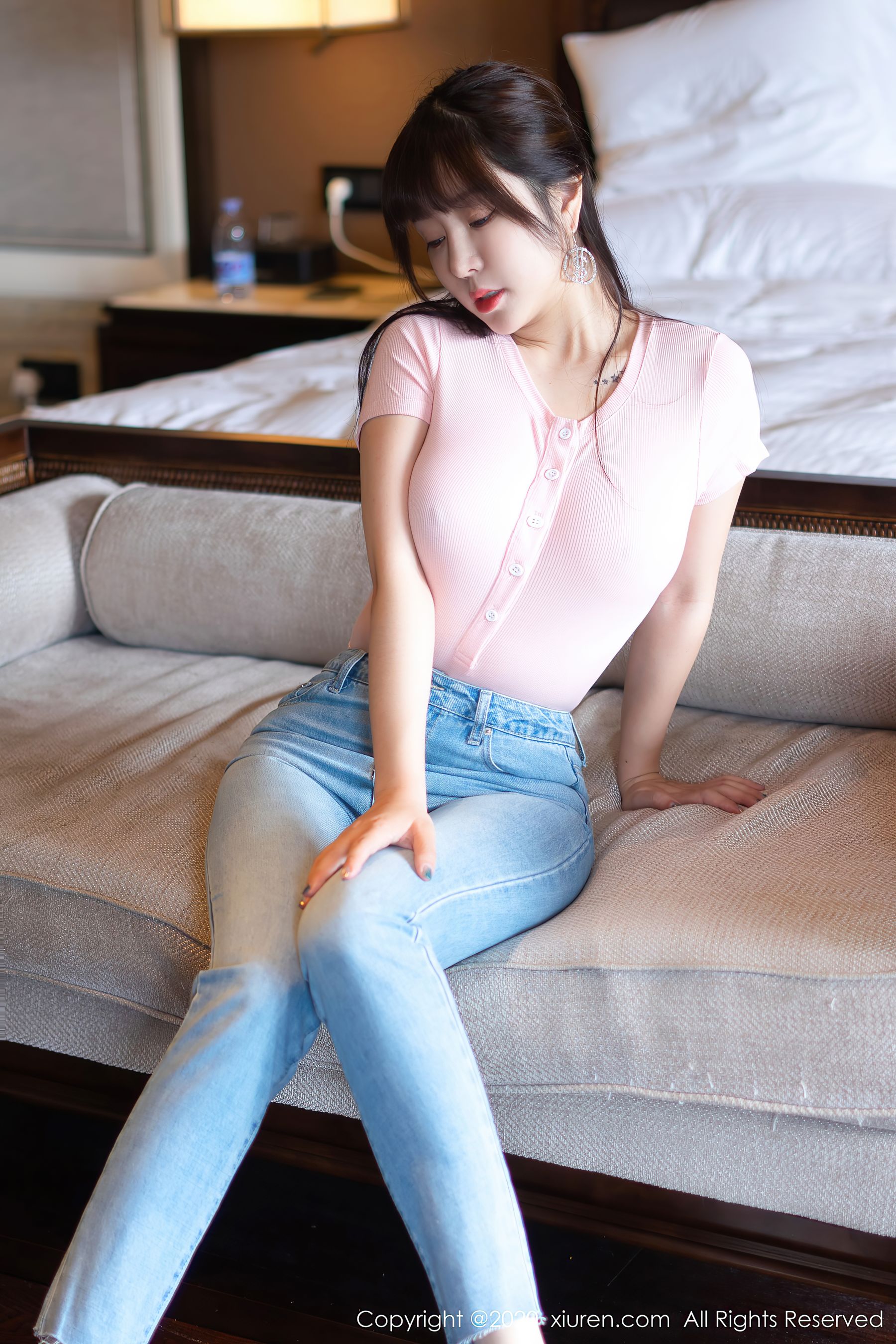 [秀人XiuRen] No.2536 王雨纯_第1张