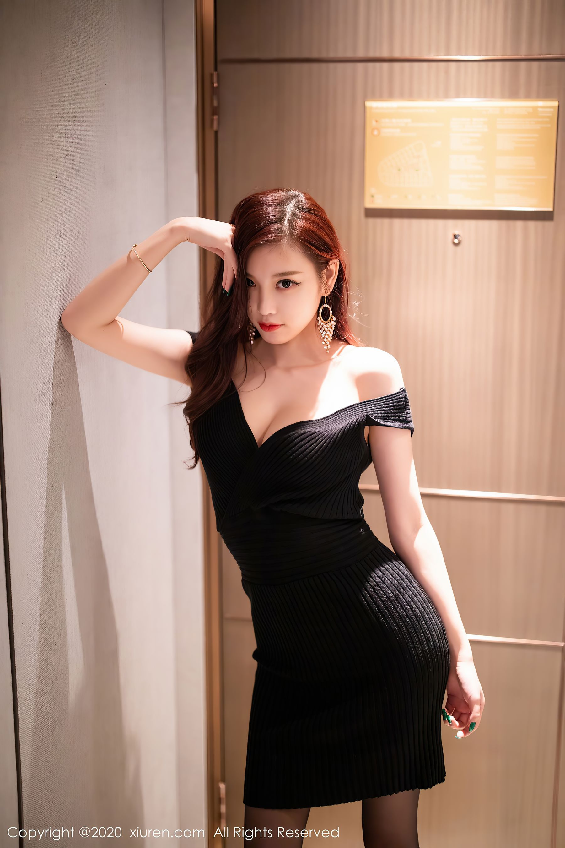 [秀人XiuRen] No.2704 杨晨晨sugar_第2张