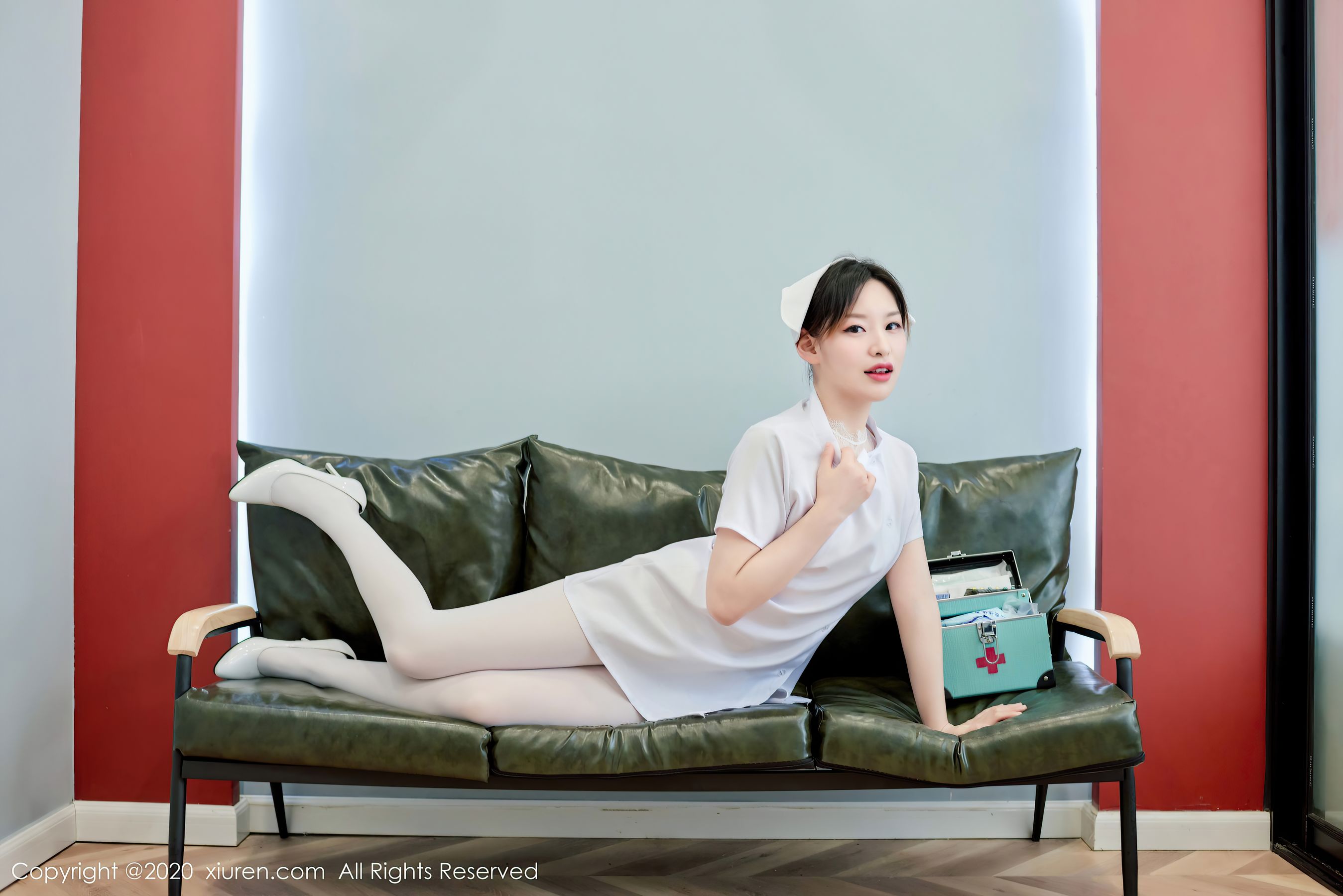 [秀人XIUREN] No.2789 范京宜_第2张