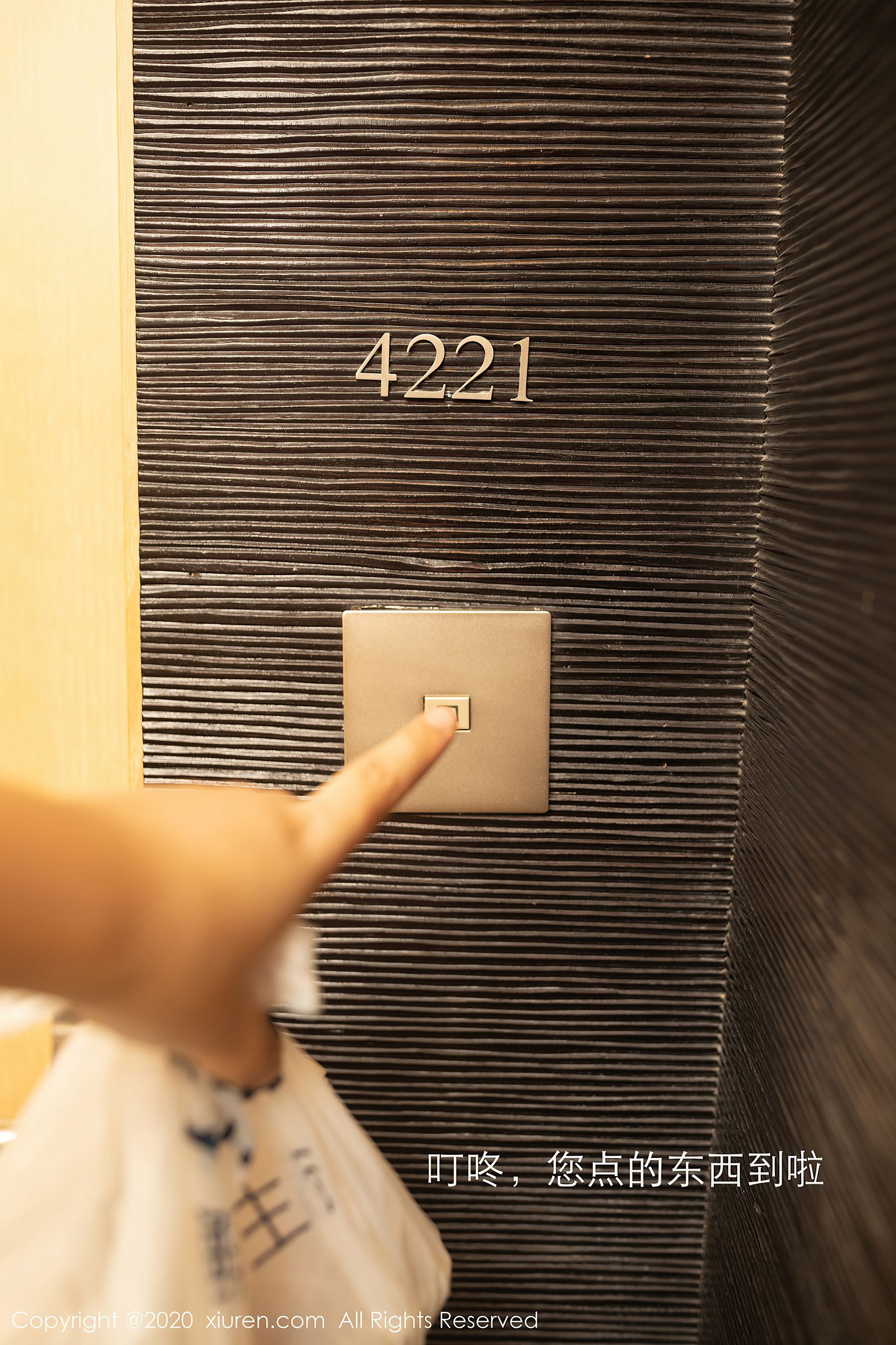 [秀人XIUREN] No.2860 陈小喵_第2张