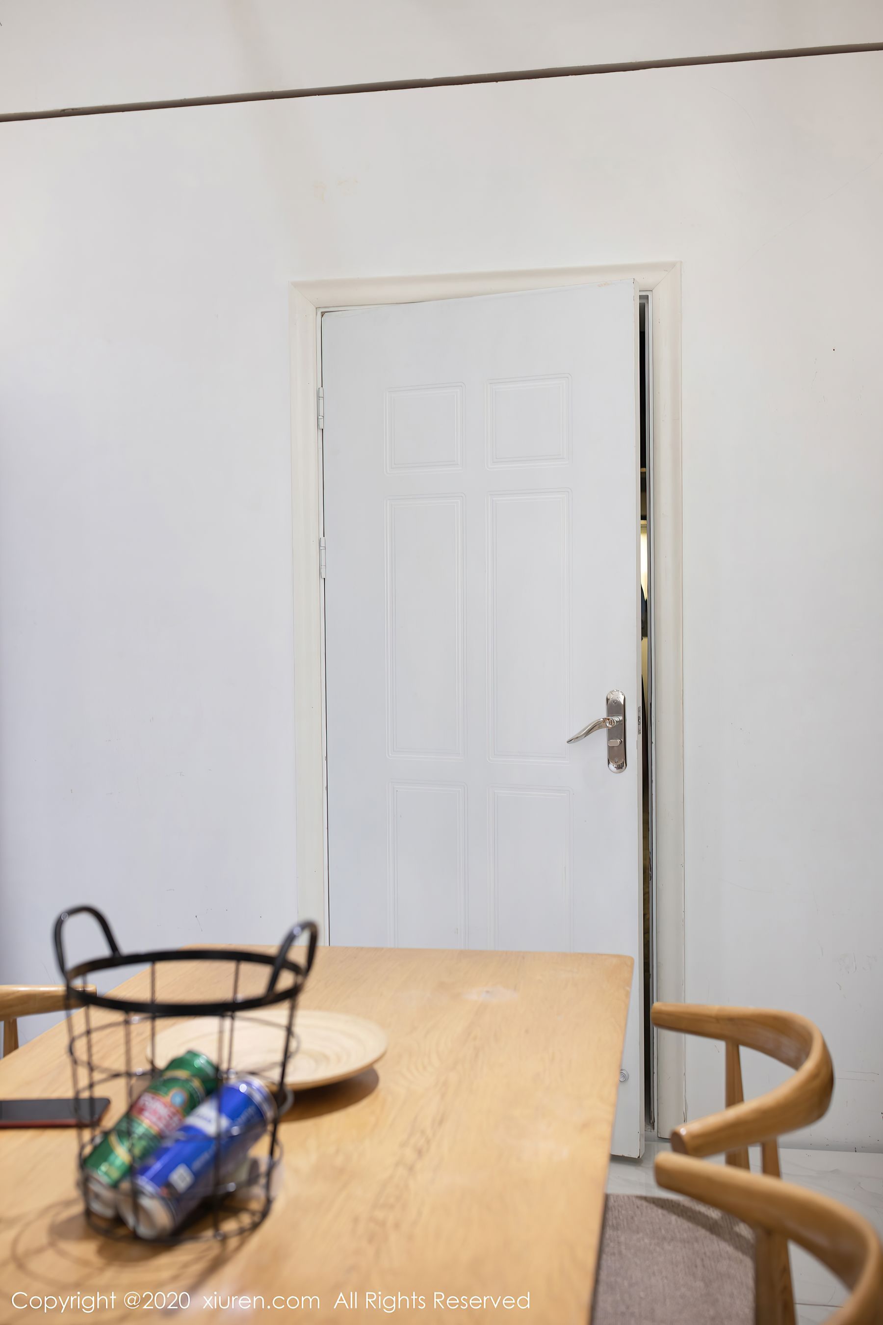 [秀人XIUREN] No.2932 陆萱萱_第1张