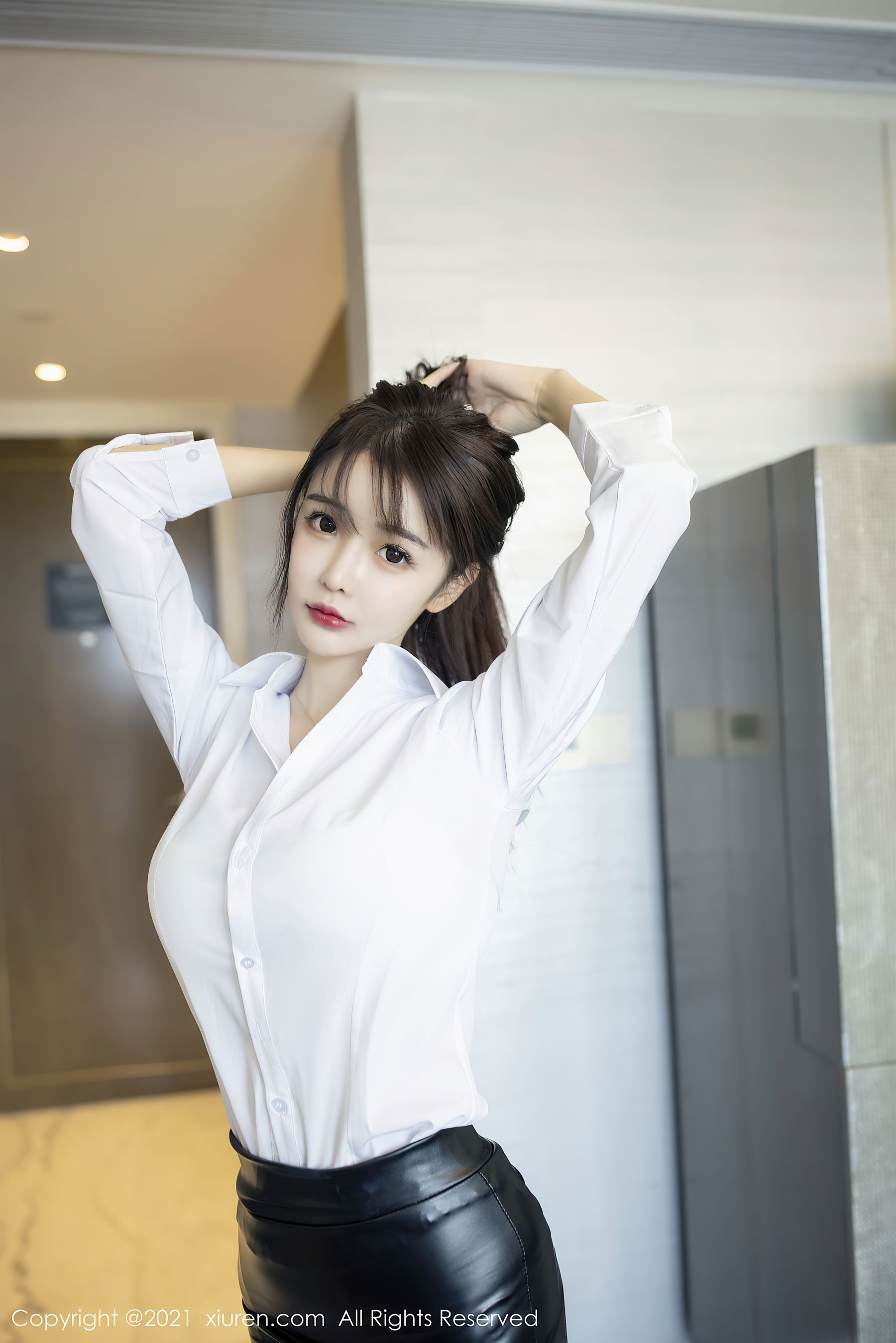 [秀人XIUREN] No.2976 南初妹妹_第4张