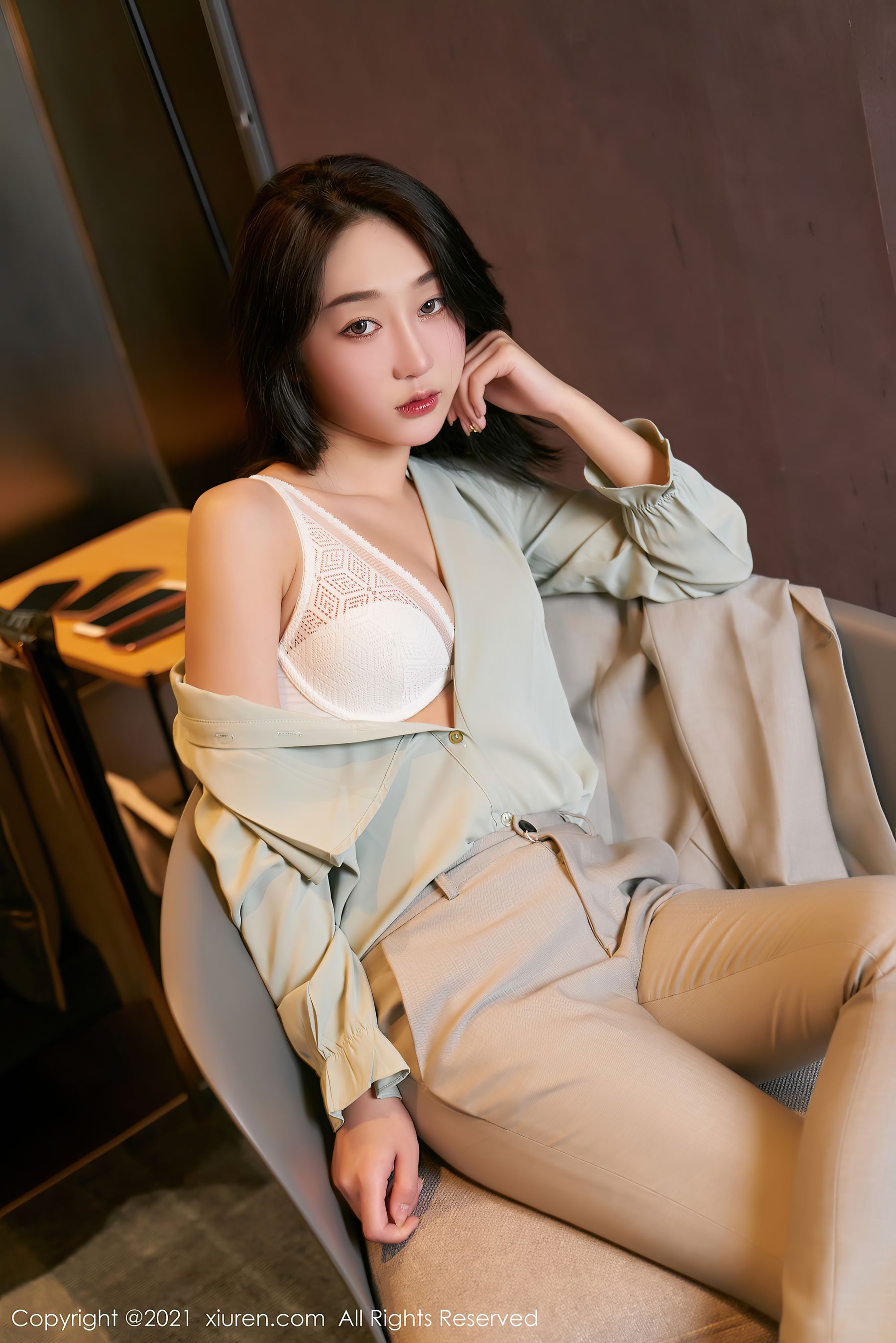 [秀人XIUREN] No.3009 九月生__第2张