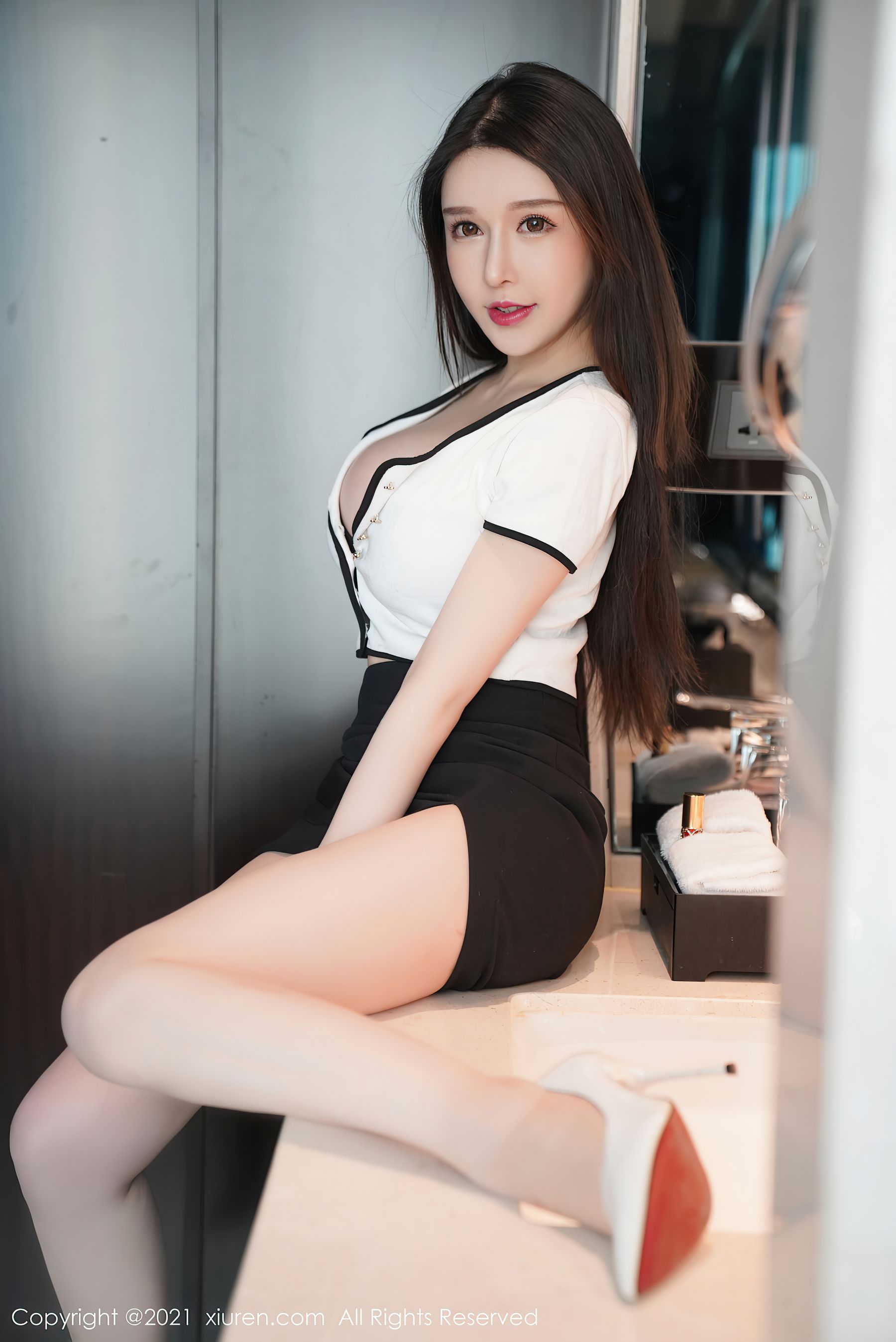 [秀人XIUREN] No.3023 玉兔miki_第4张