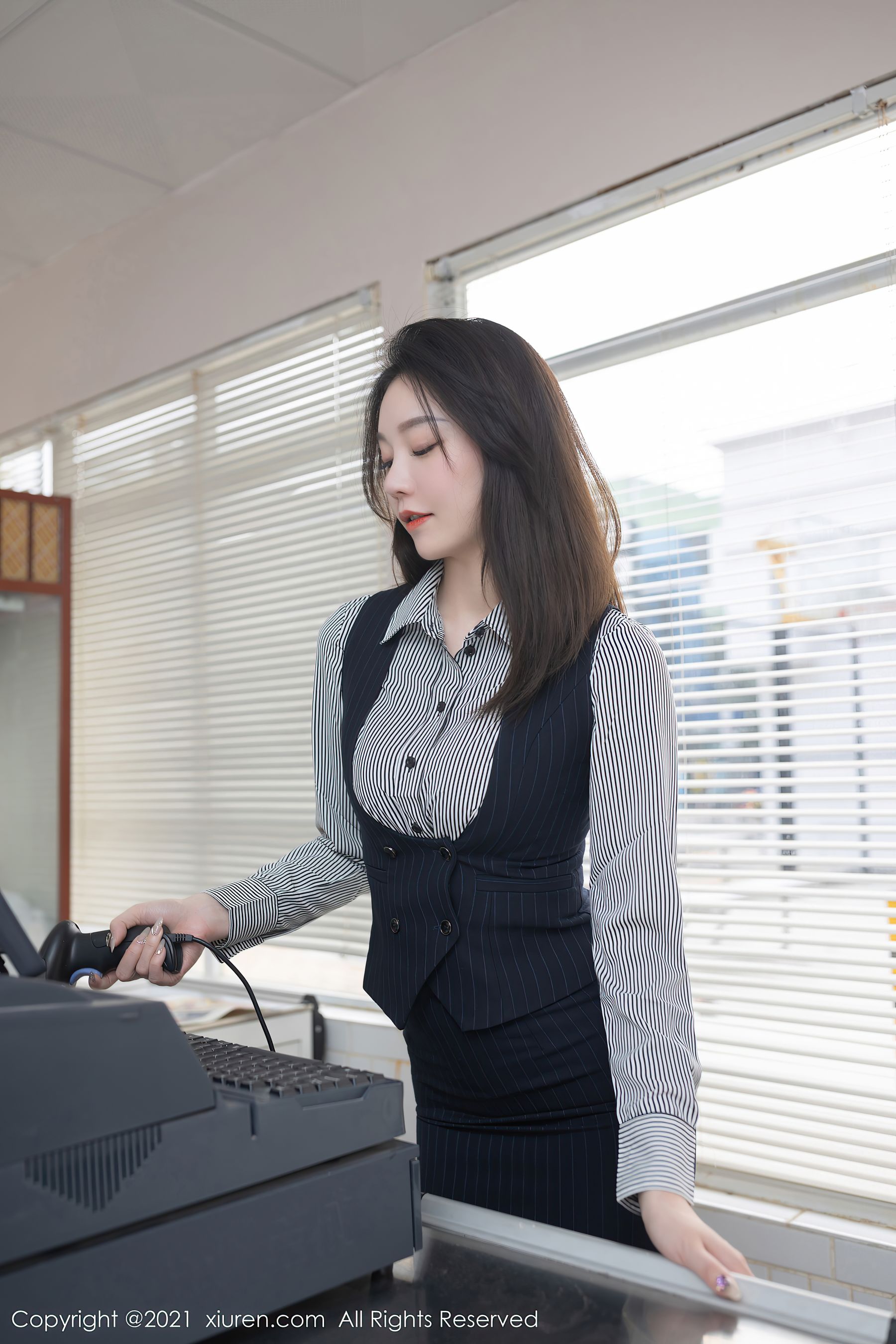 [秀人XIUREN] No.3123 安然Maleah_第1张