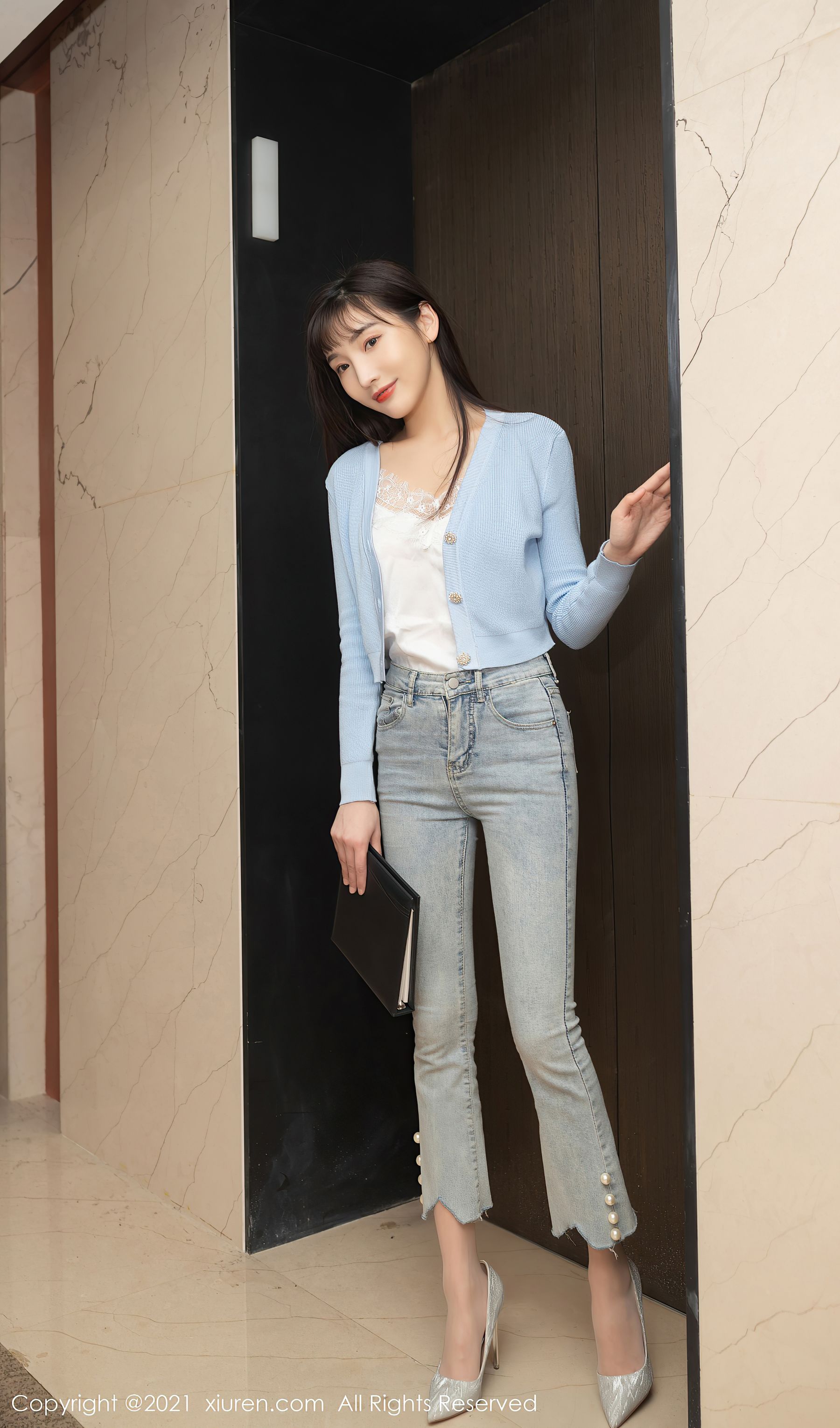 [秀人XIUREN] No.3146 陆萱萱_第4张