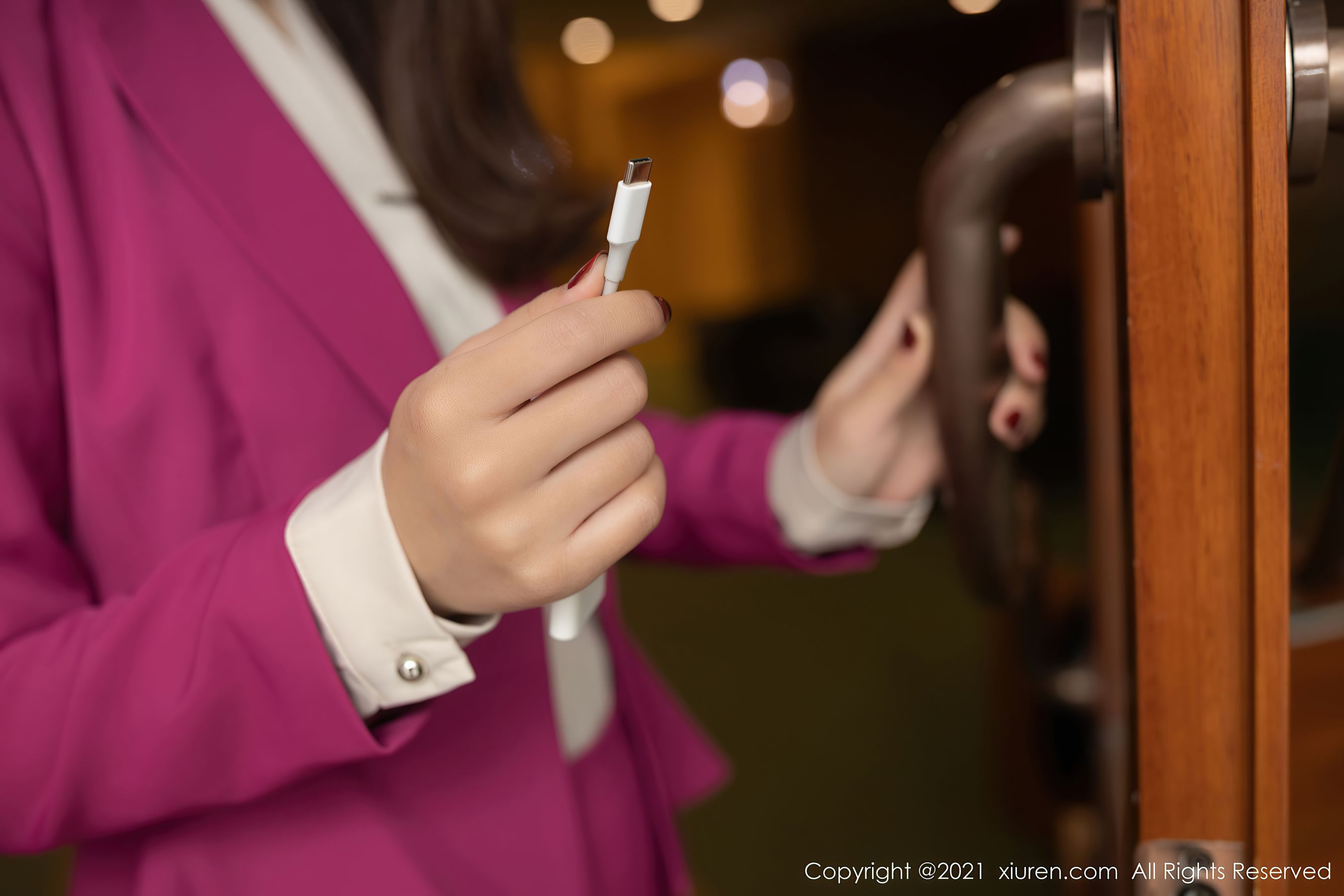 [秀人XIUREN] No.3156 唐安琪_第4张