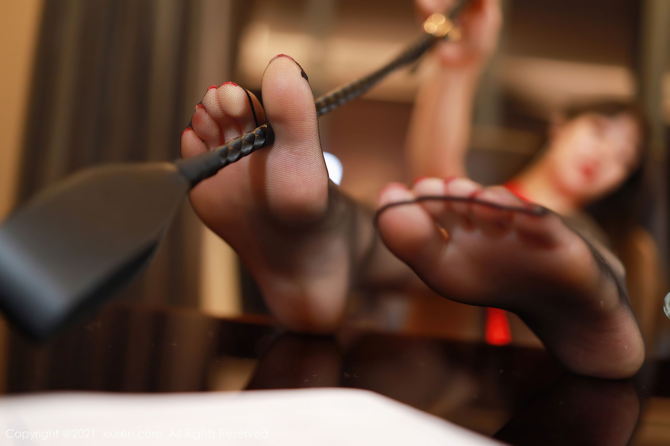 [秀人XIUREN] No.3159 佘贝拉bella_第2张